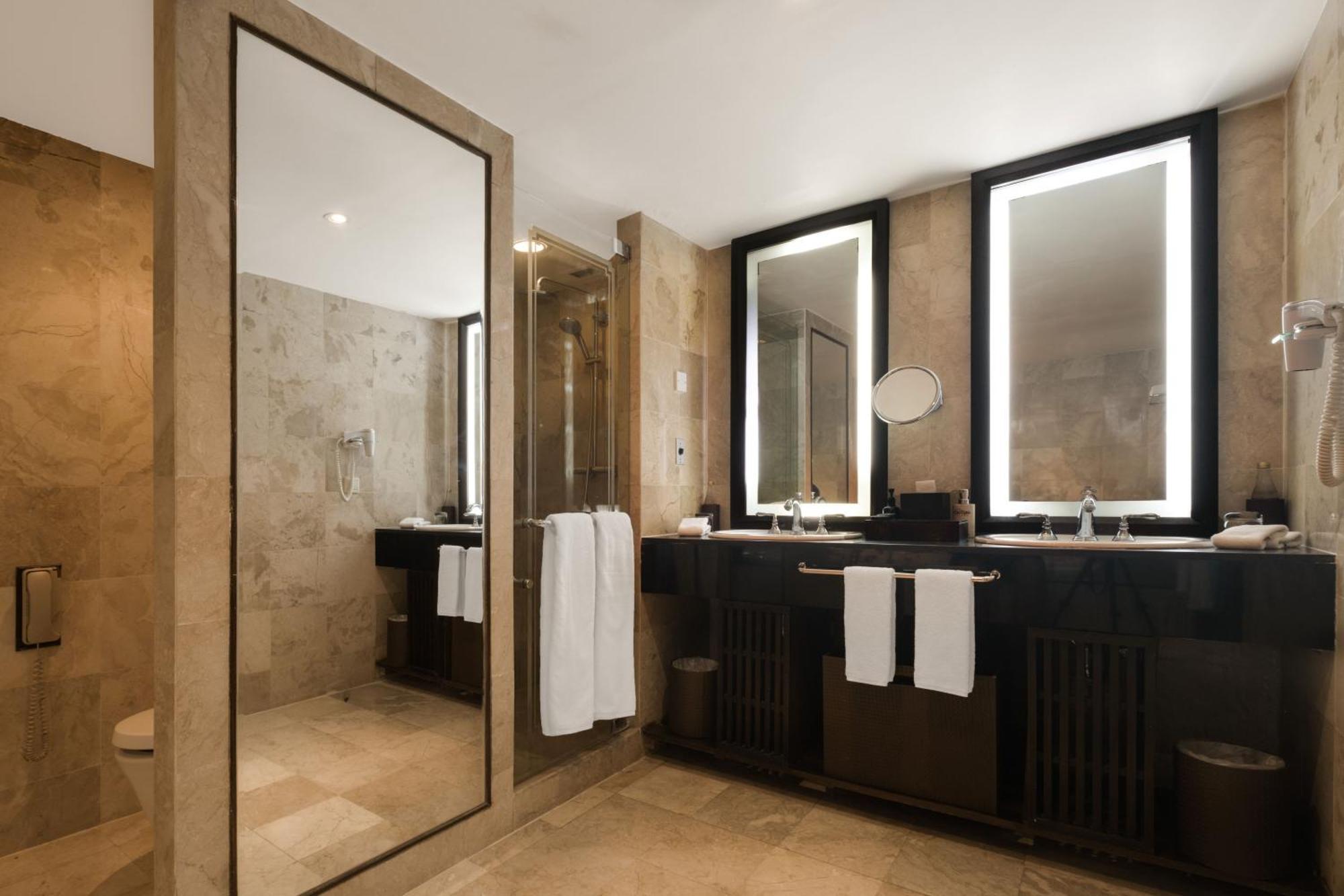 The Ayodya Palace Resort 5*