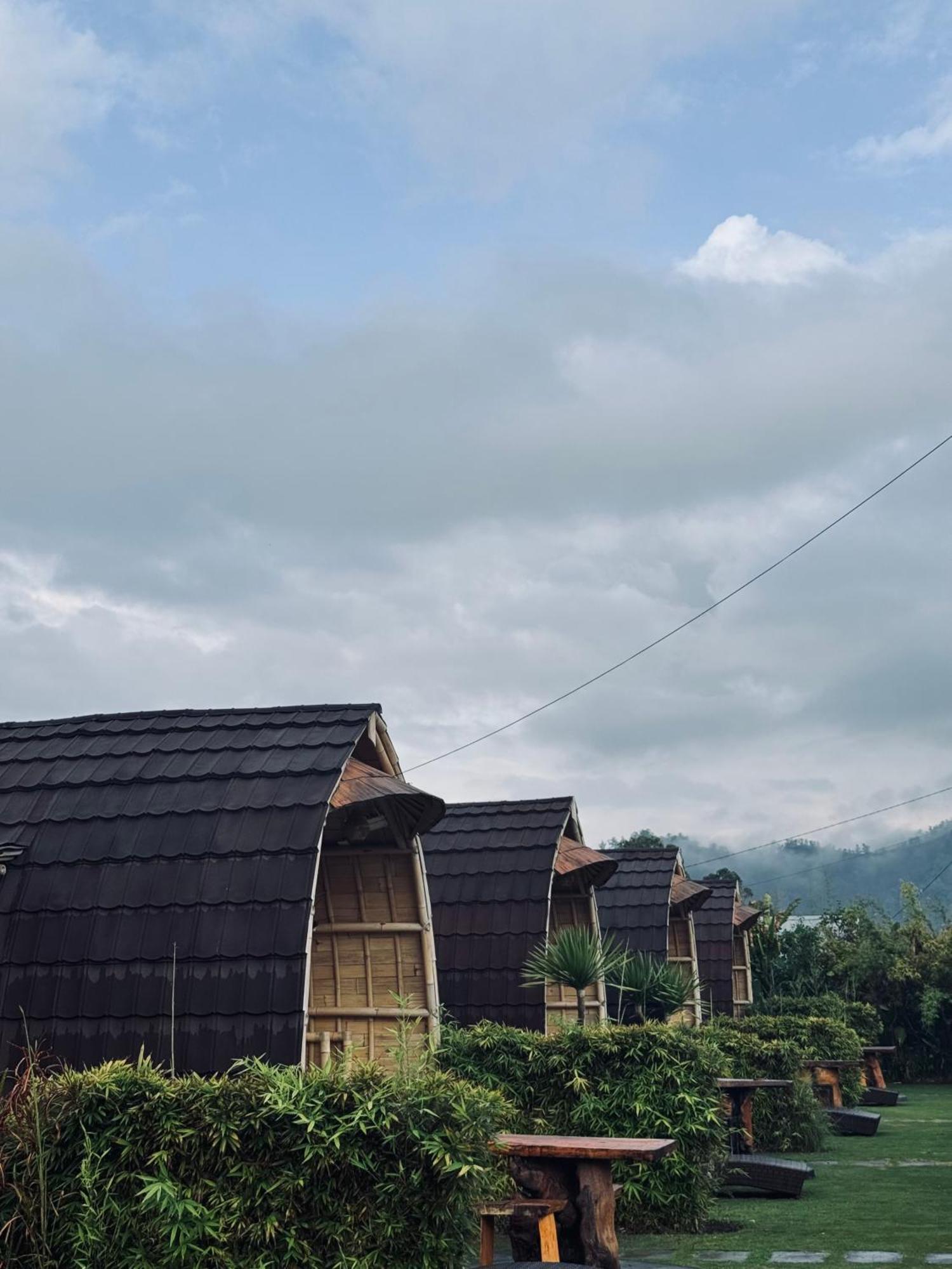 Tegal Bamboo & Private Hot Spring * Baturaja (Bali)