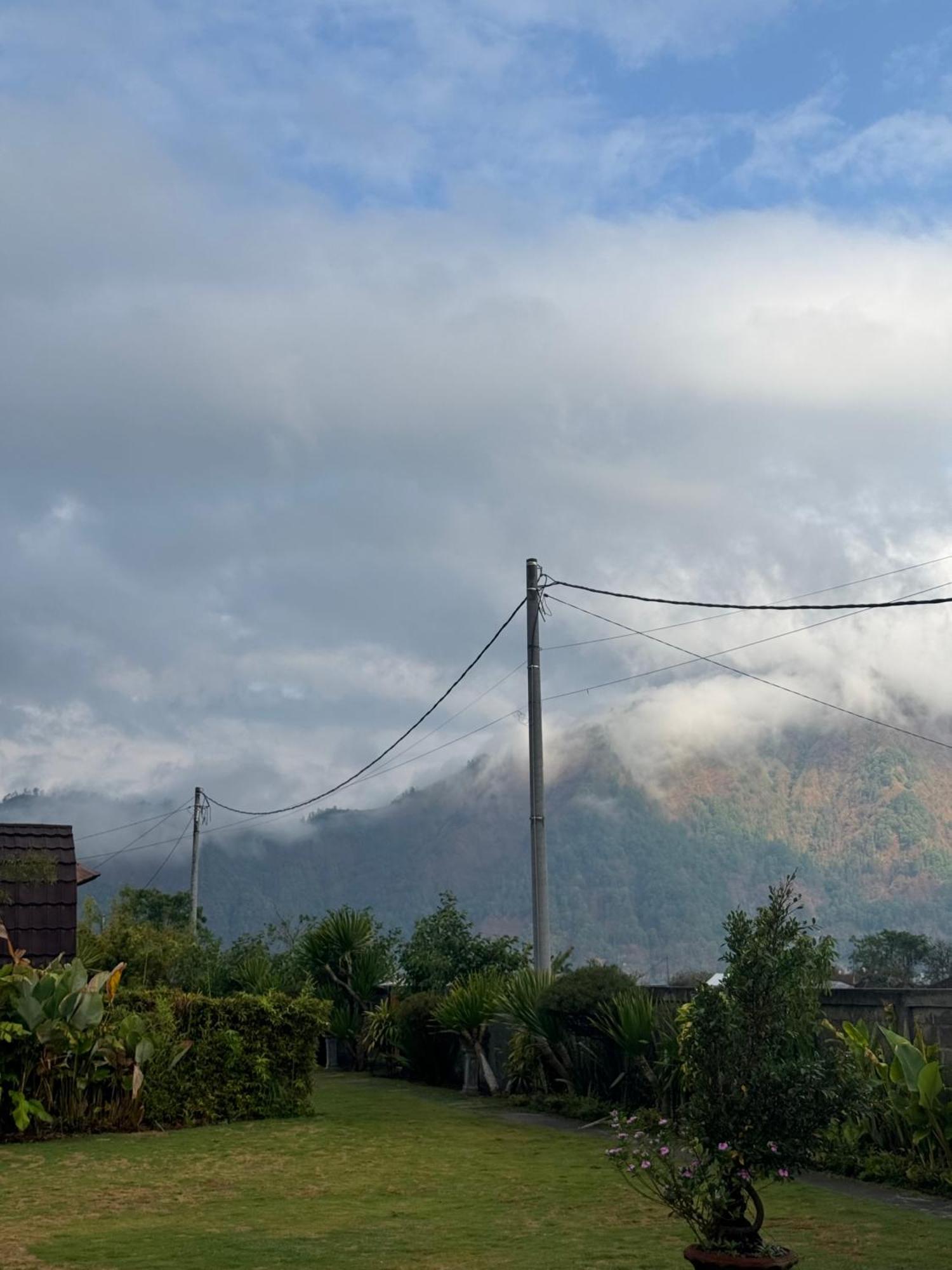 Lodge Tegal Bamboo & Private Hot Spring