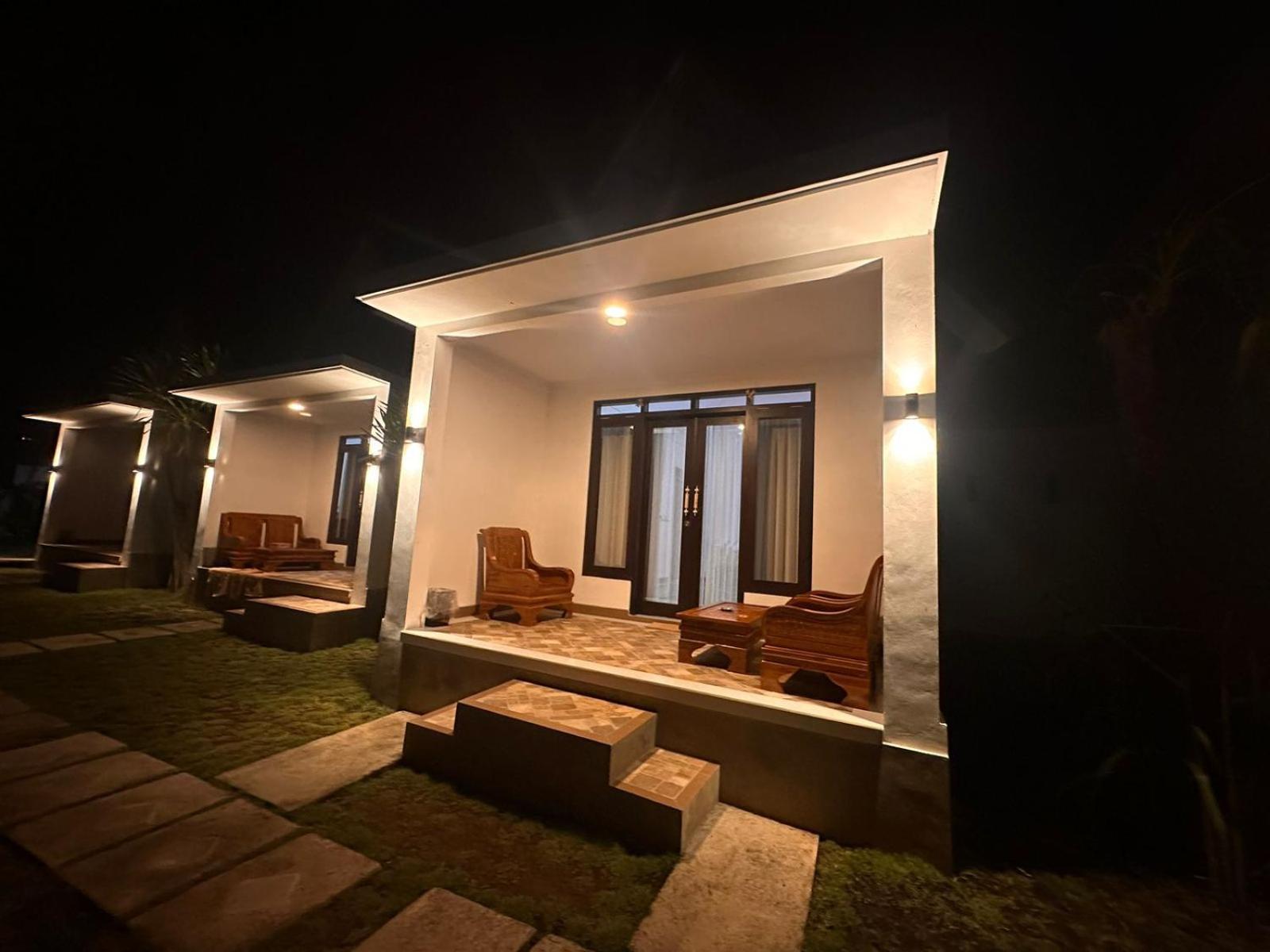 Tempat Tidur & Sarapan Batur Basecamp Kubupenlokan