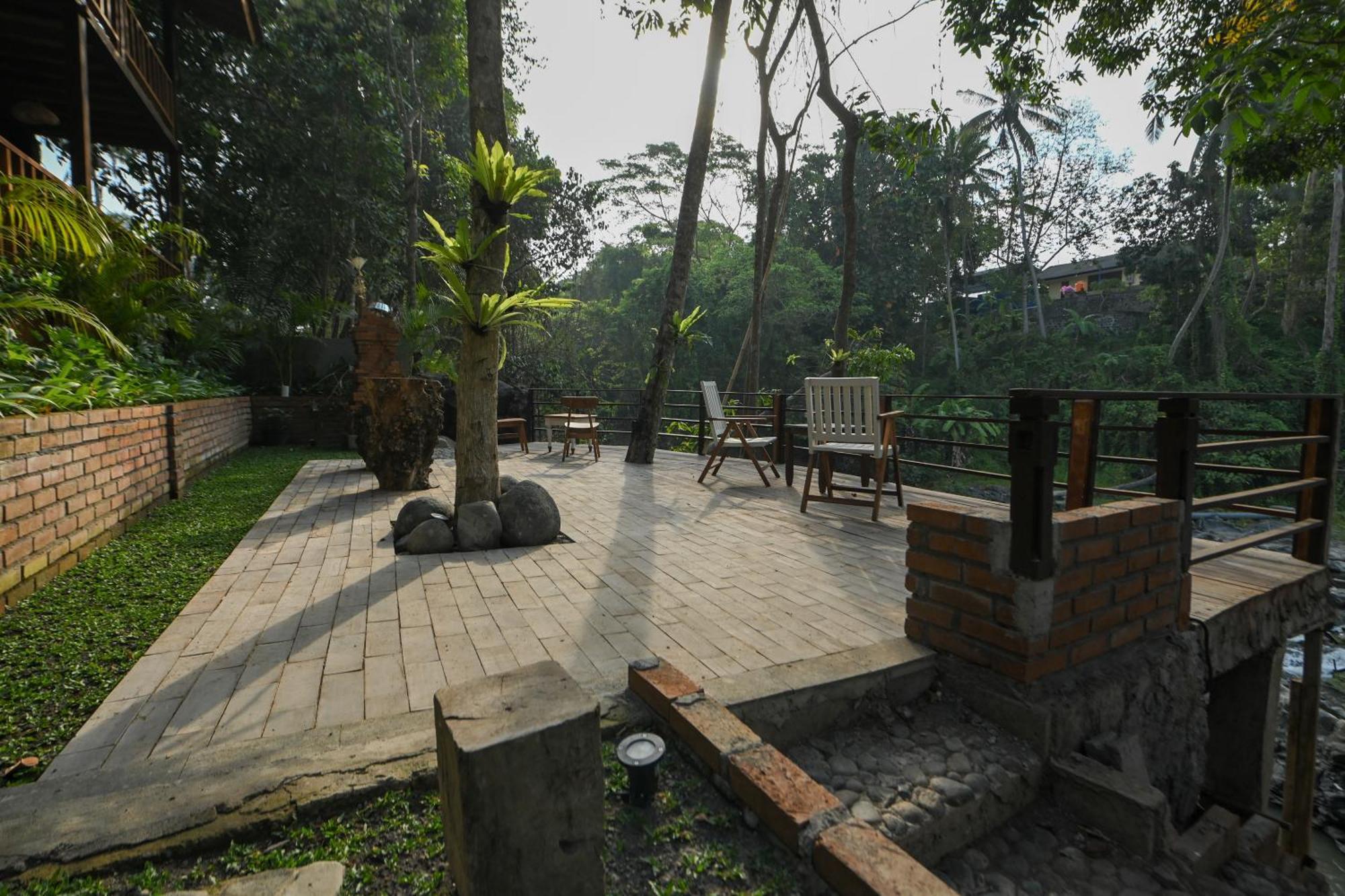 Tegal Campuhan Retreats Munggu