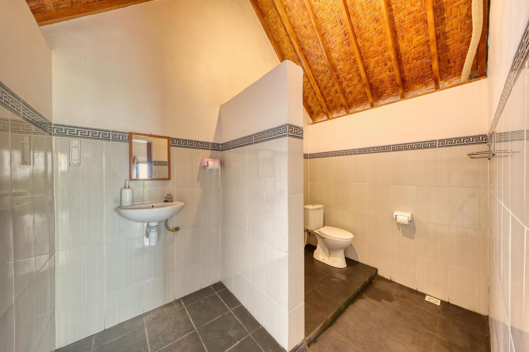 Mahendra Guest house Tanglad