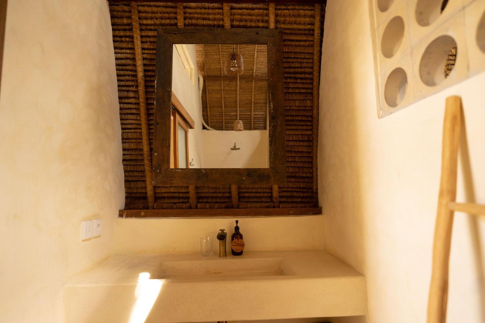 Lulu's Hotel Uluwatu (Bali)