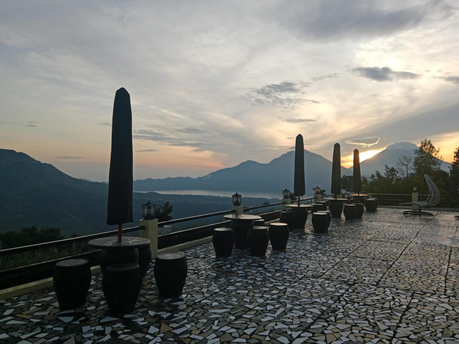Hotel The Witari