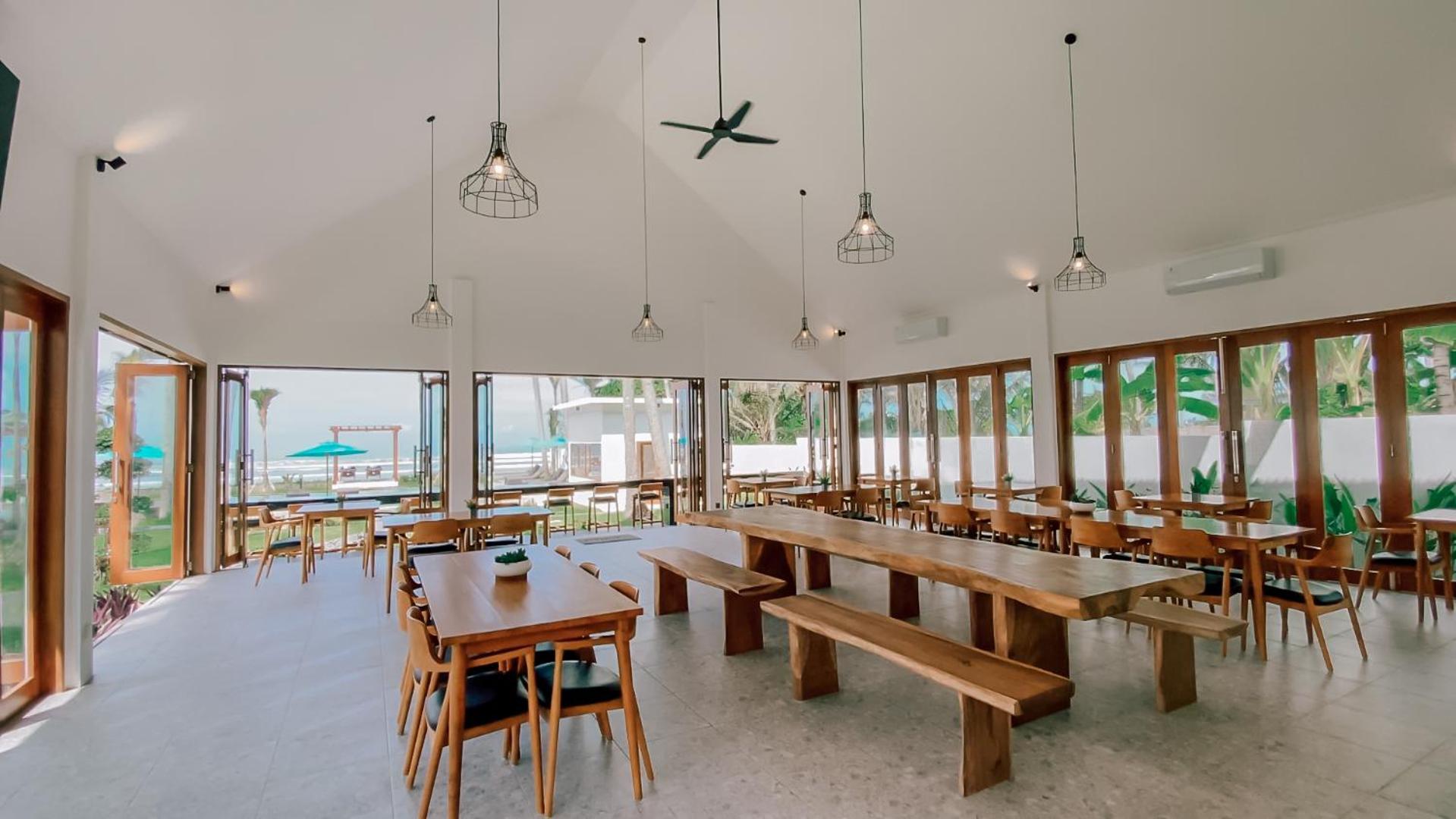 Rejuvenate And Restaurant Hotel