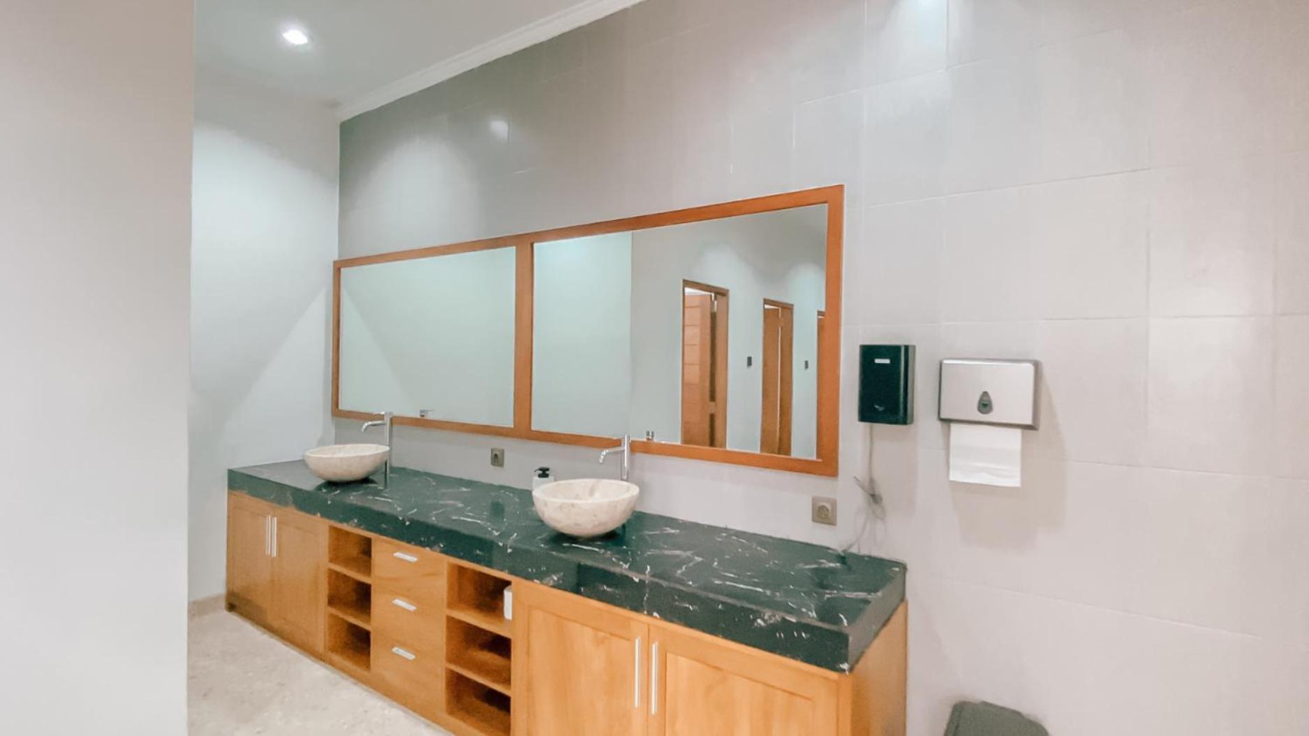Hotel Rejuvenate And Restaurant Jembrana (Bali)