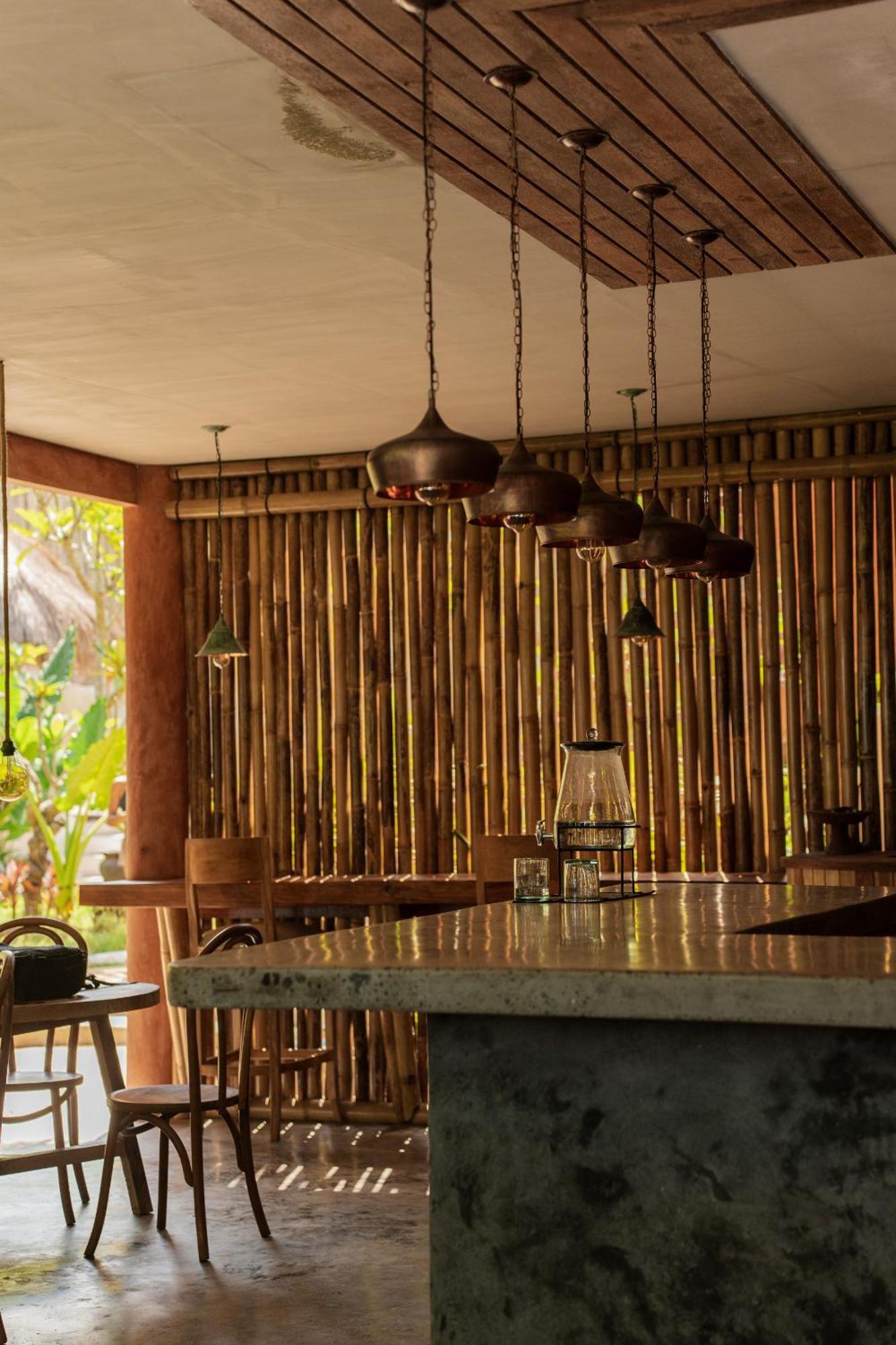 Lulu's * Uluwatu (Bali)