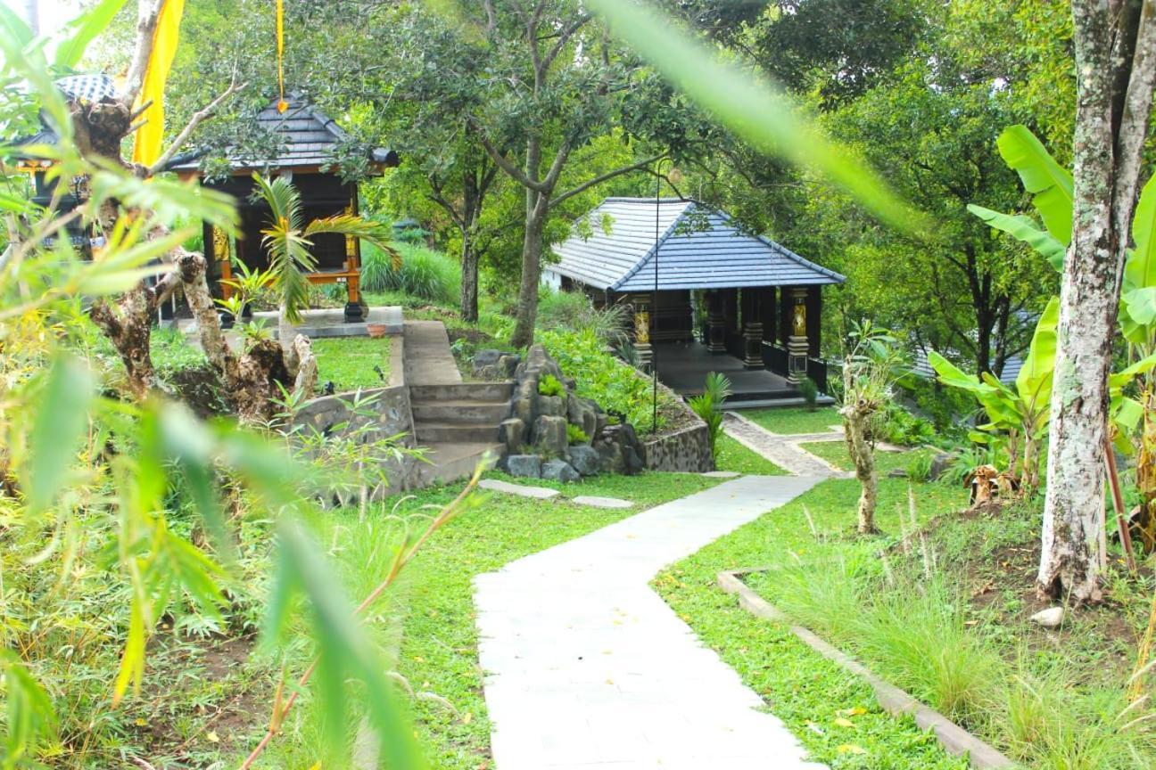Mayura Bali Hotel Munduk (Bali)