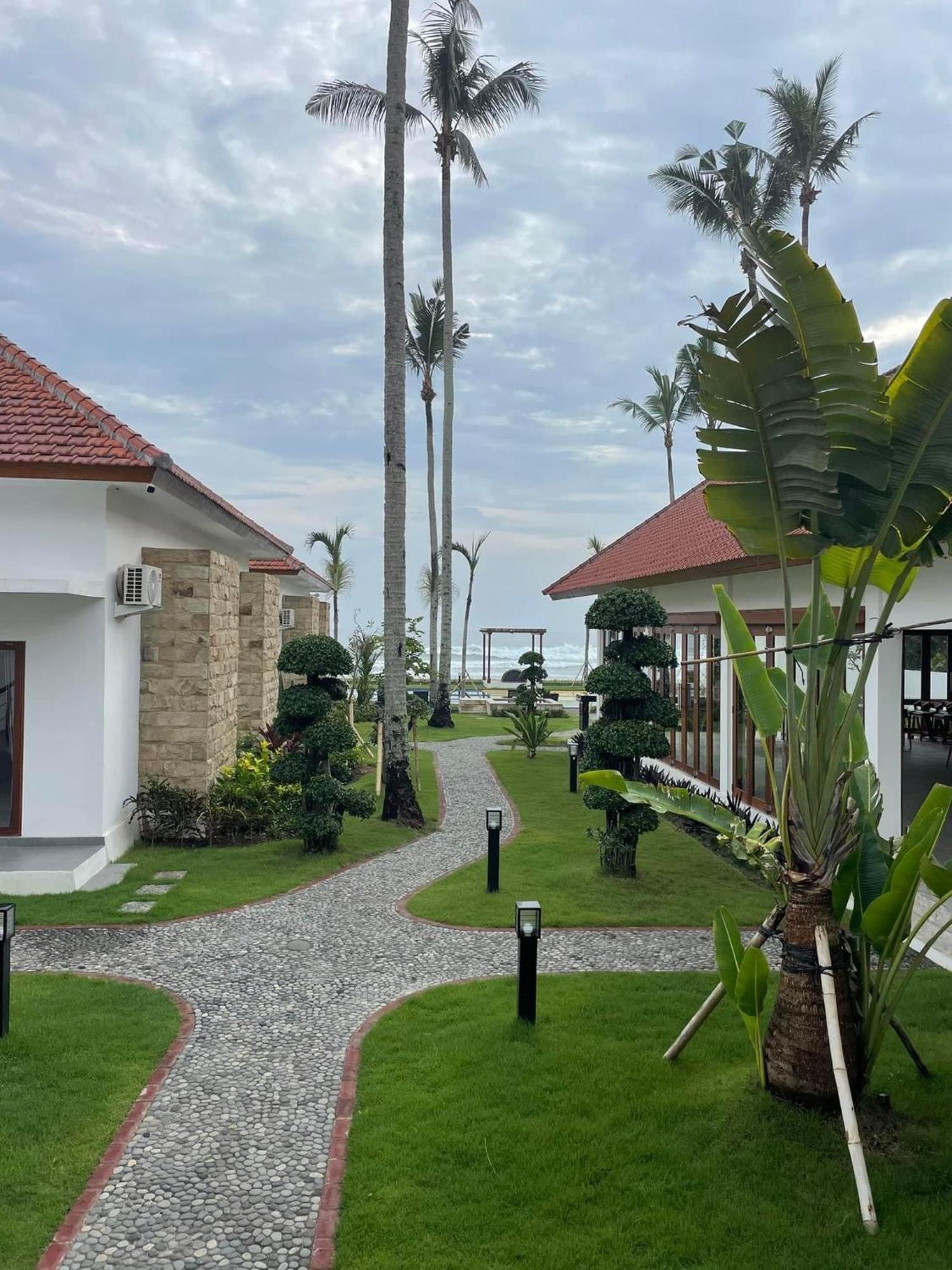 Rejuvenate And Restaurant Jembrana (Bali)