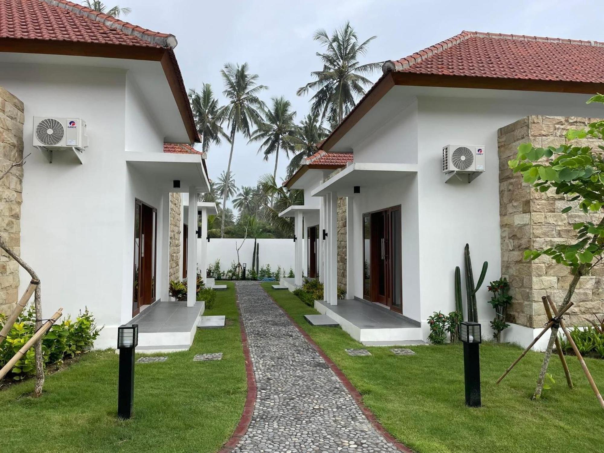 Rejuvenate And Restaurant Hotel