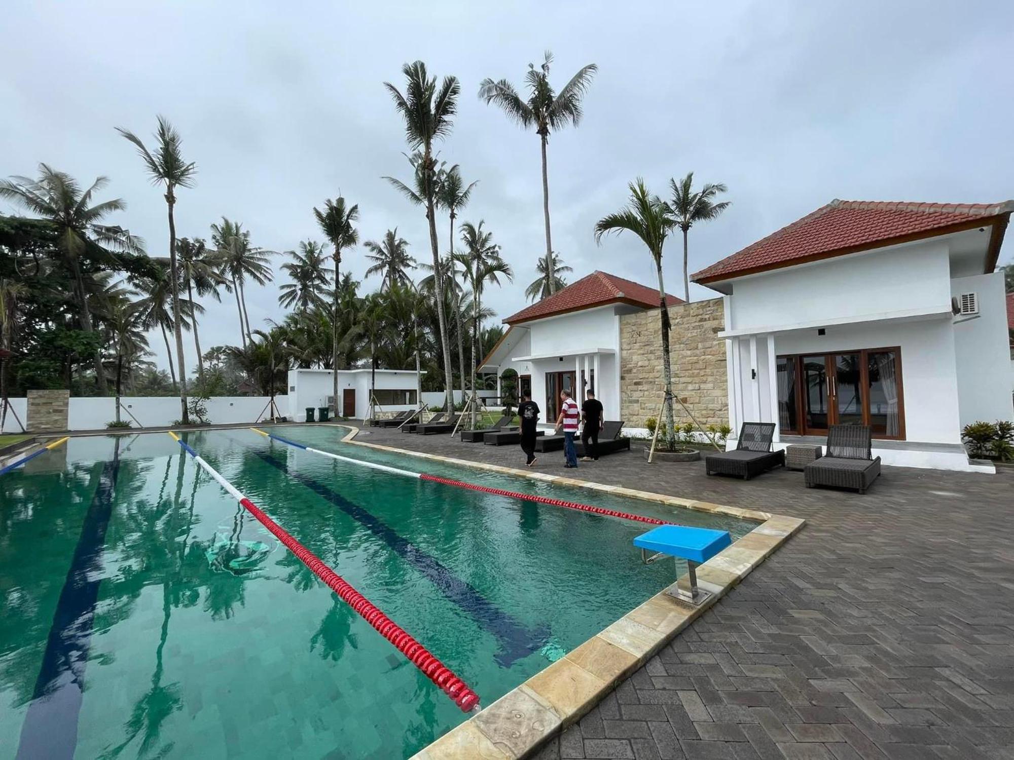 Rejuvenate And Restaurant Jembrana (Bali)