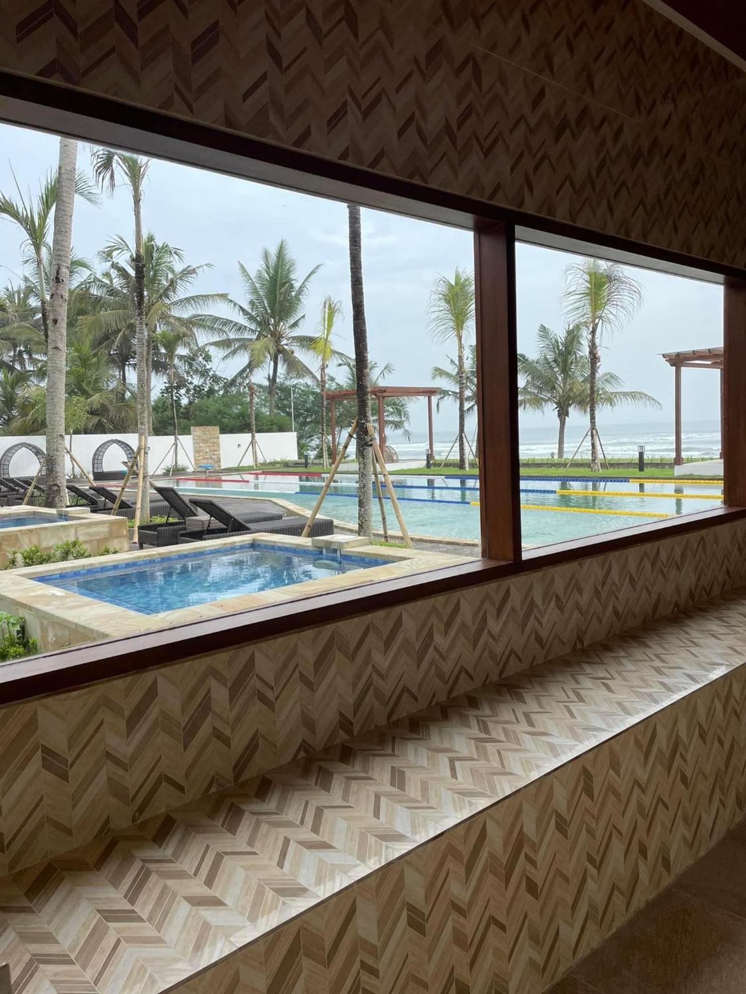 Rejuvenate And Restaurant Hotel *