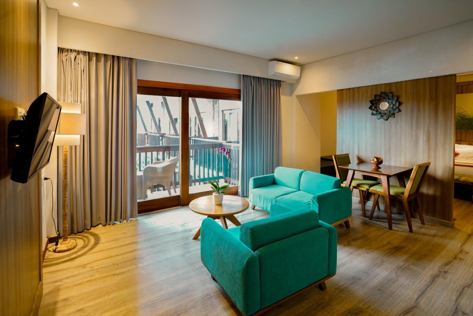 The Kirana Hotel 4*