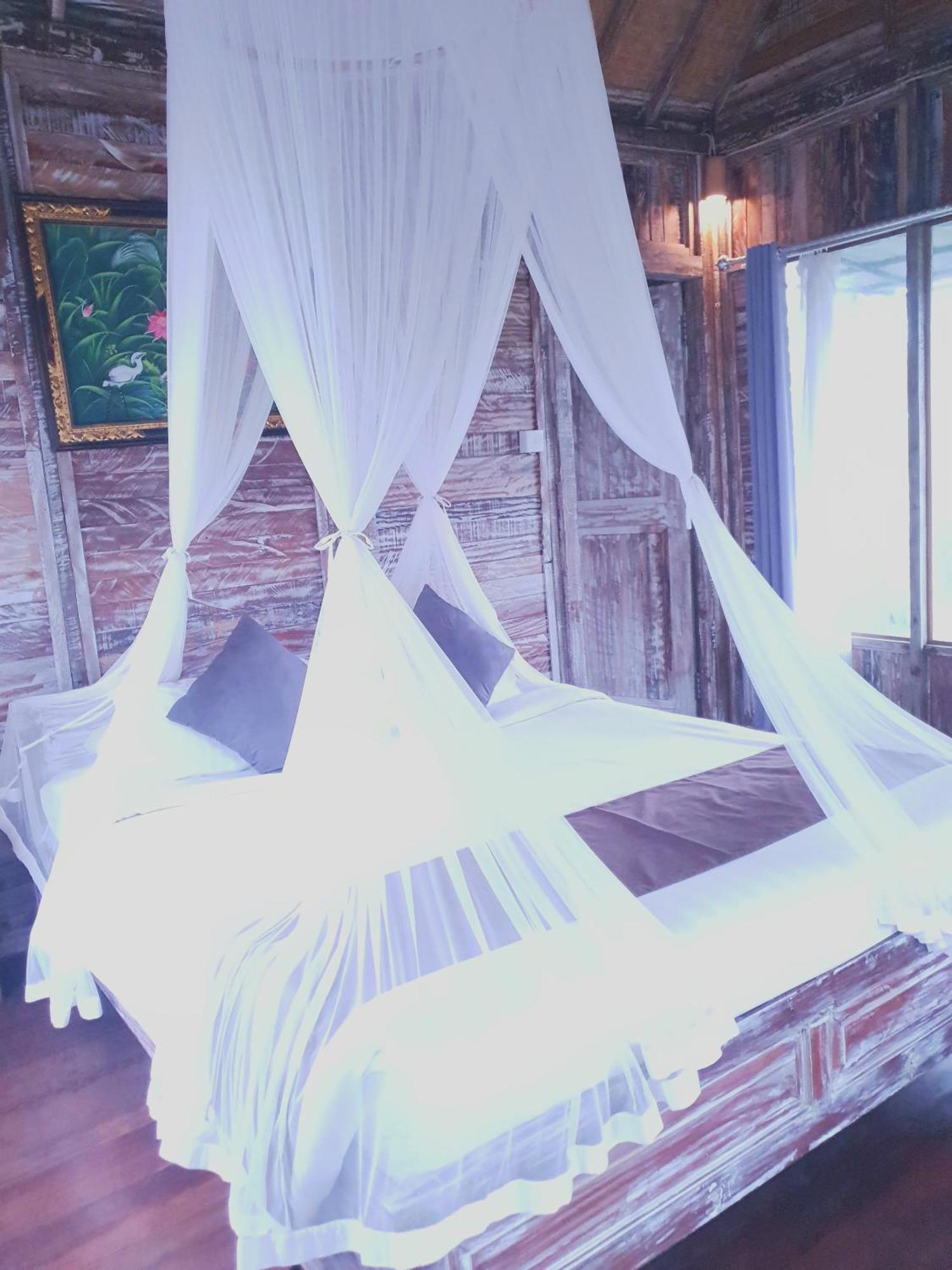 Ananda Jj & * Ubud (Bali)
