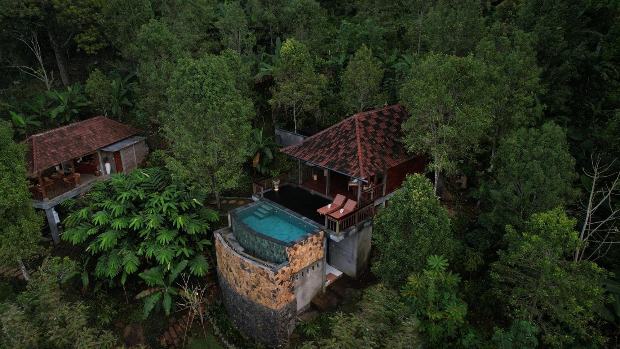 Loids Eco Lempuyang Villa