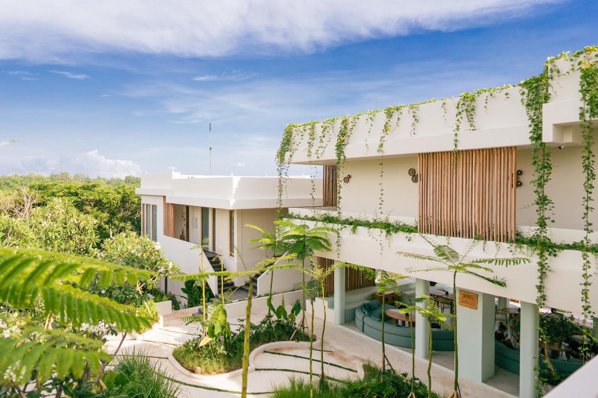 Oshom Bali Hotel 5*