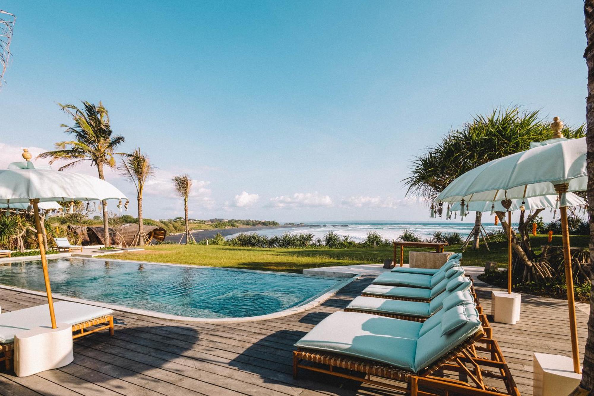 Oshom Bali Hotel 5*