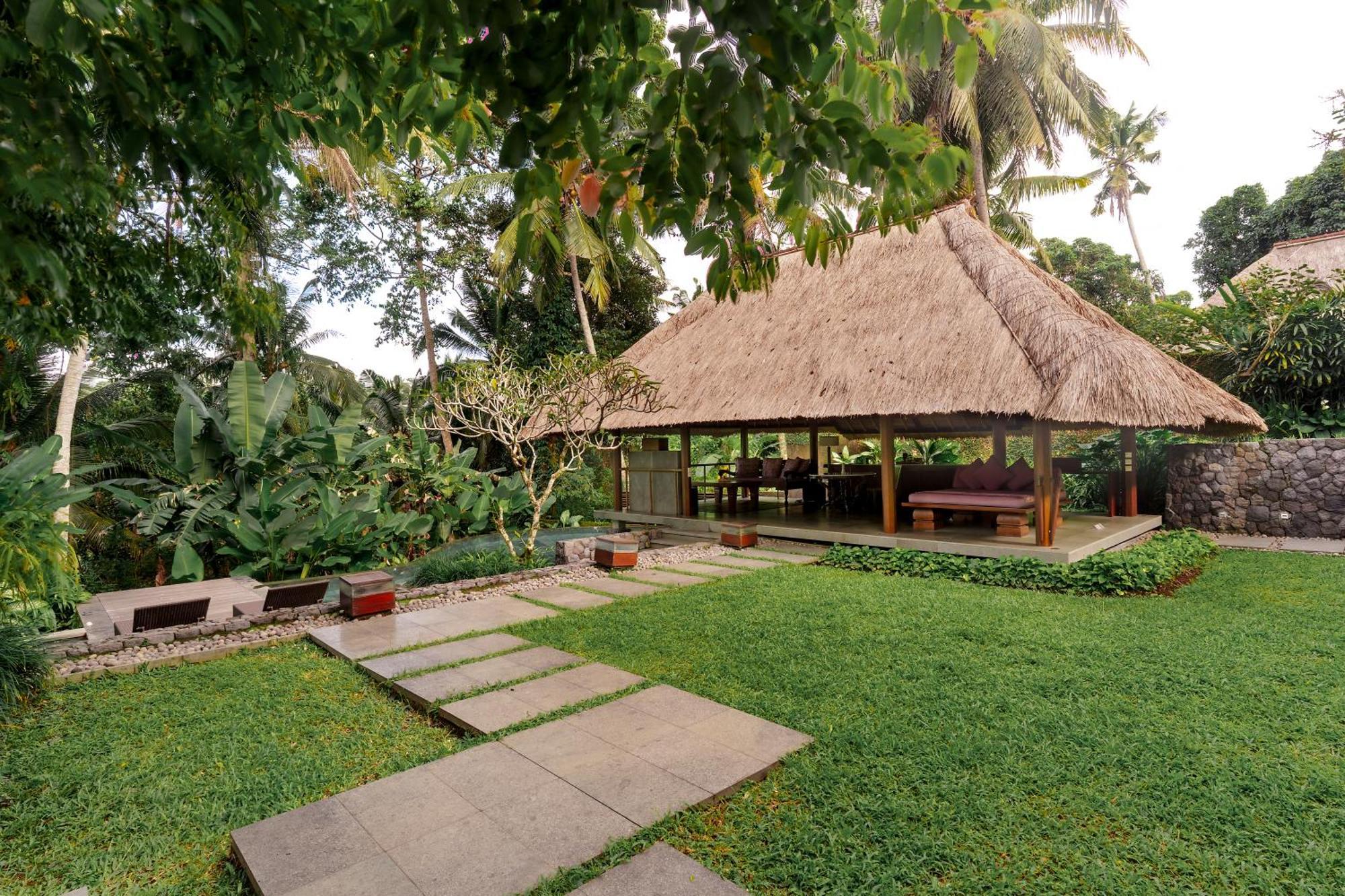 Villa Kayumanis Private & *