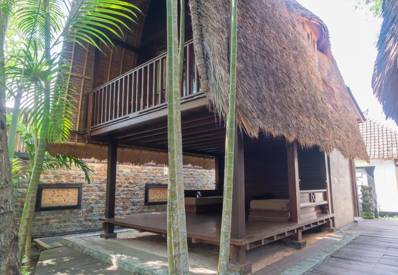 Holiday park The Nichos And 3*