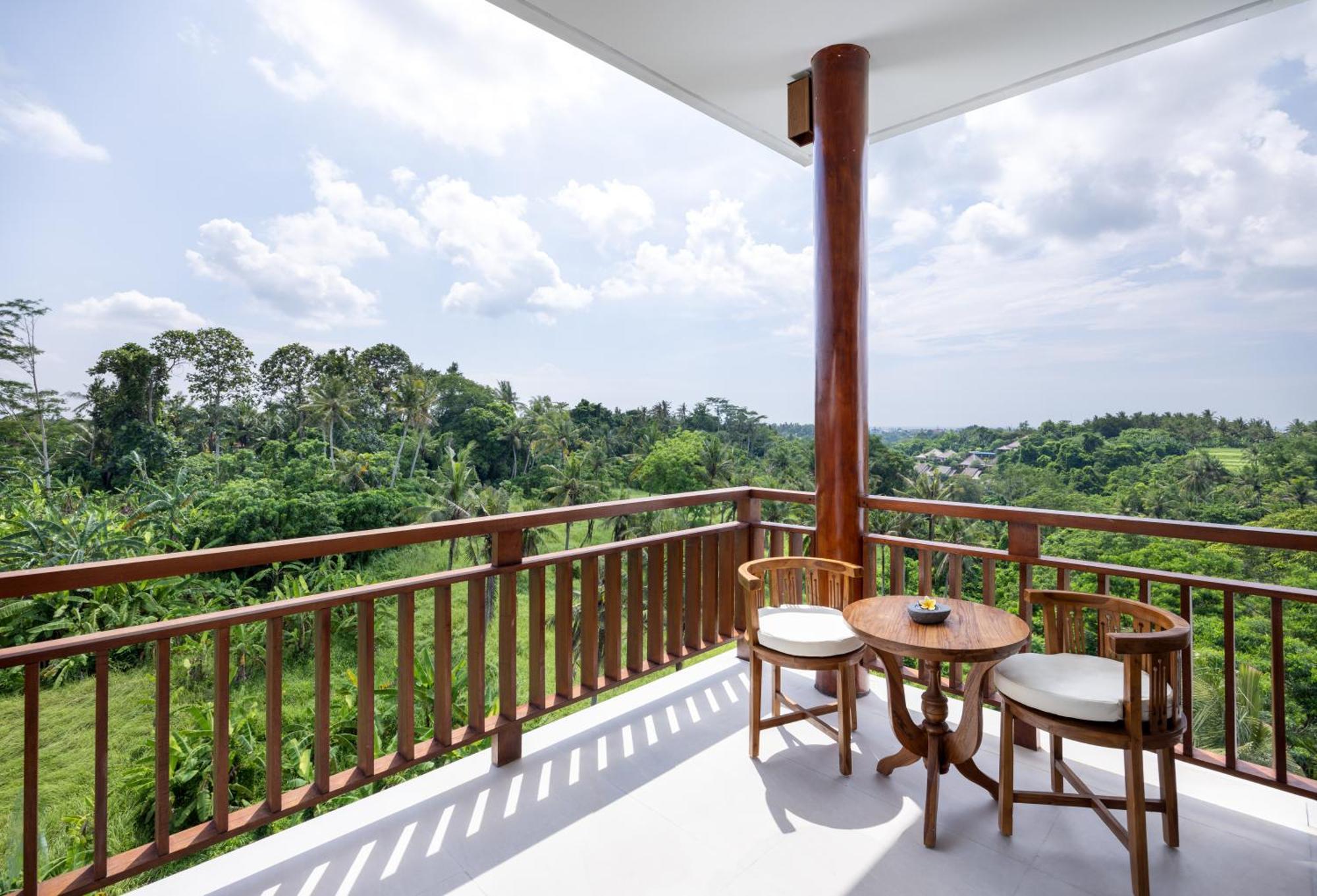 Swan Paradise A Pramana Experience 4*