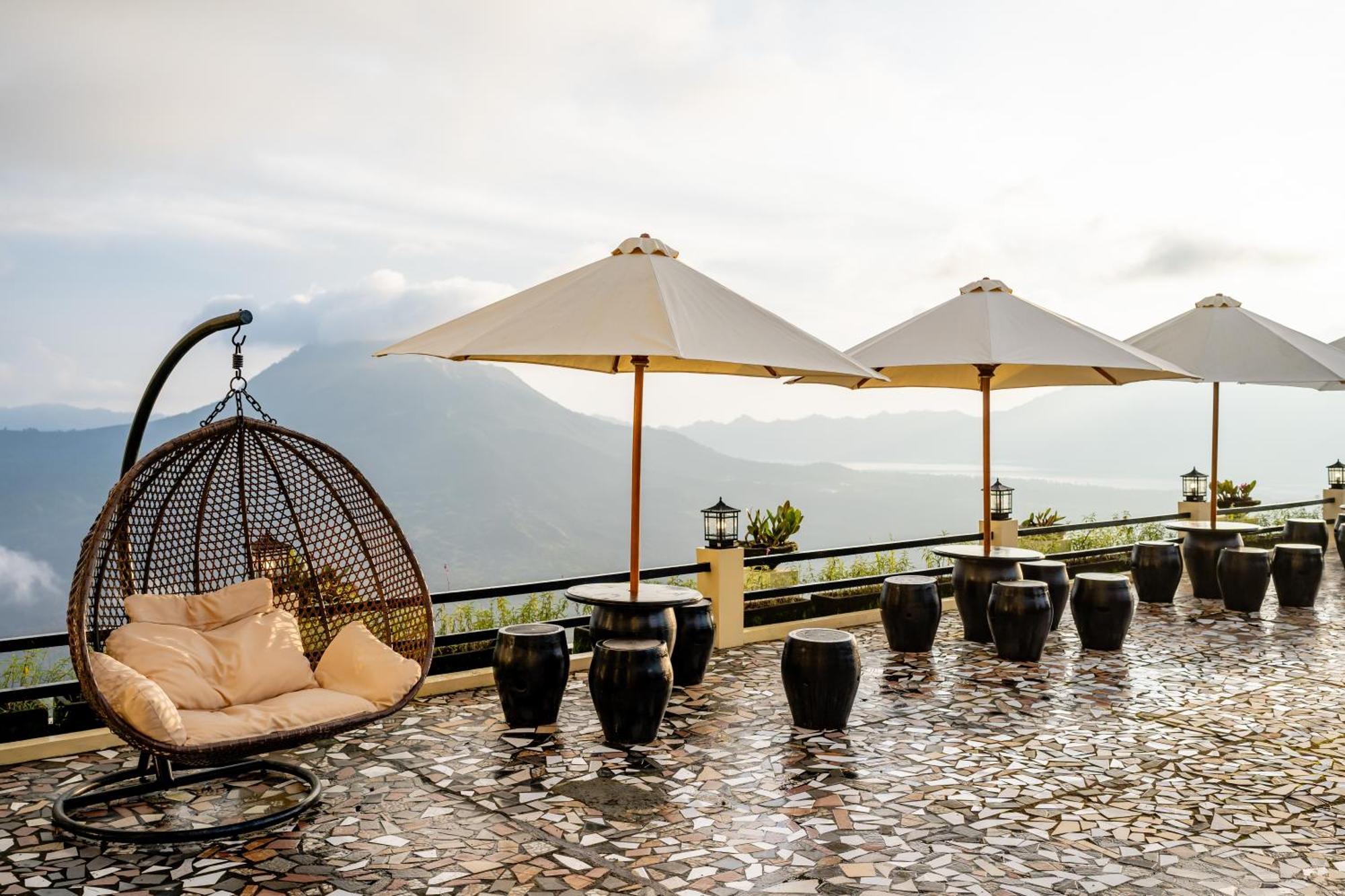 Hotel The Witari 3*