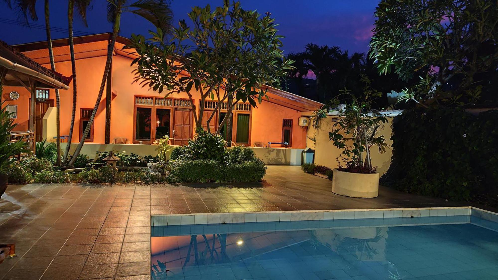 Keyani Holiday park 3*