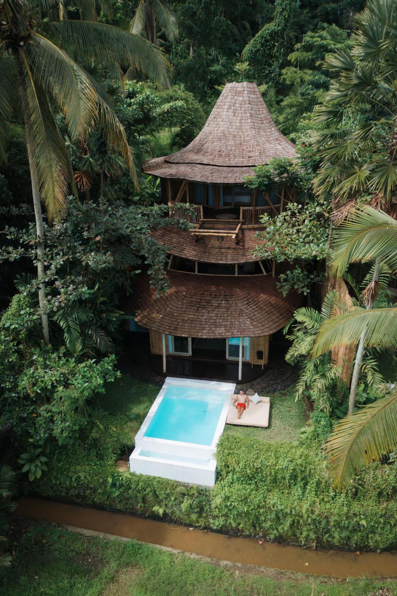 Resor Eco Six Bali