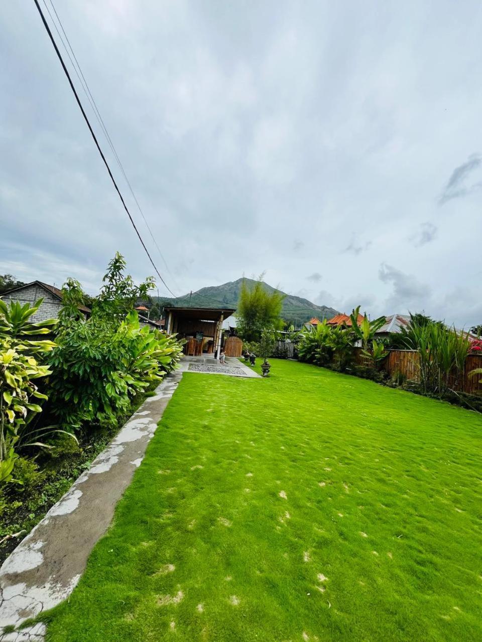 Tegal Bamboo & Private Hot Spring