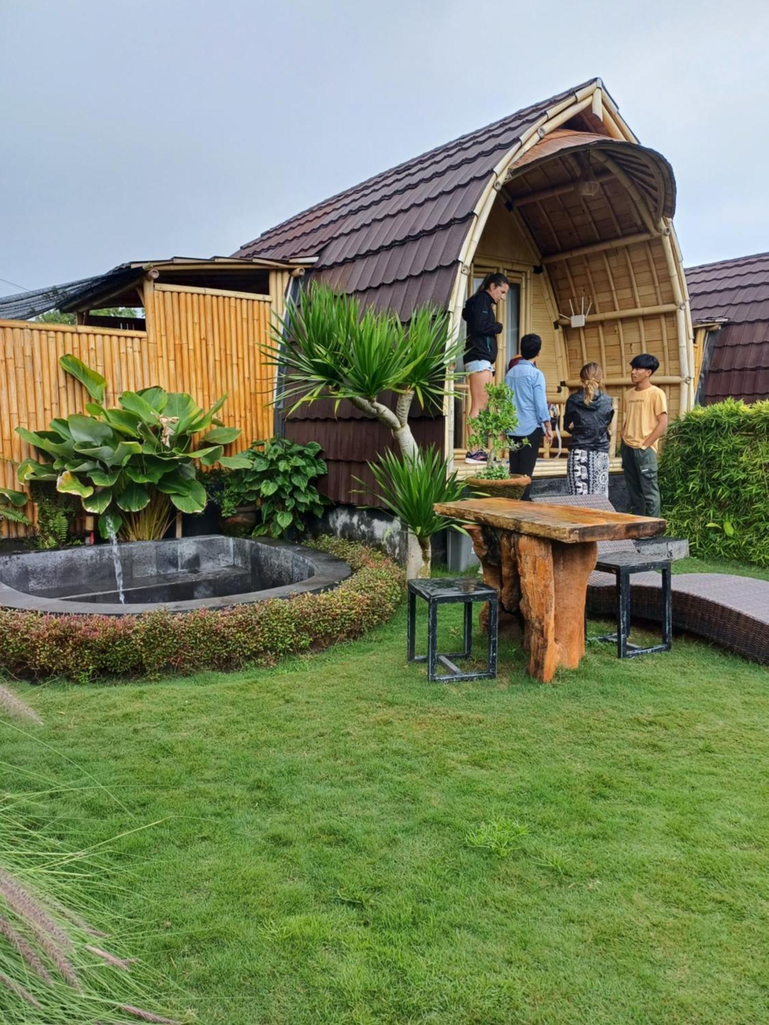 Lodge Tegal Bamboo & Private Hot Spring *