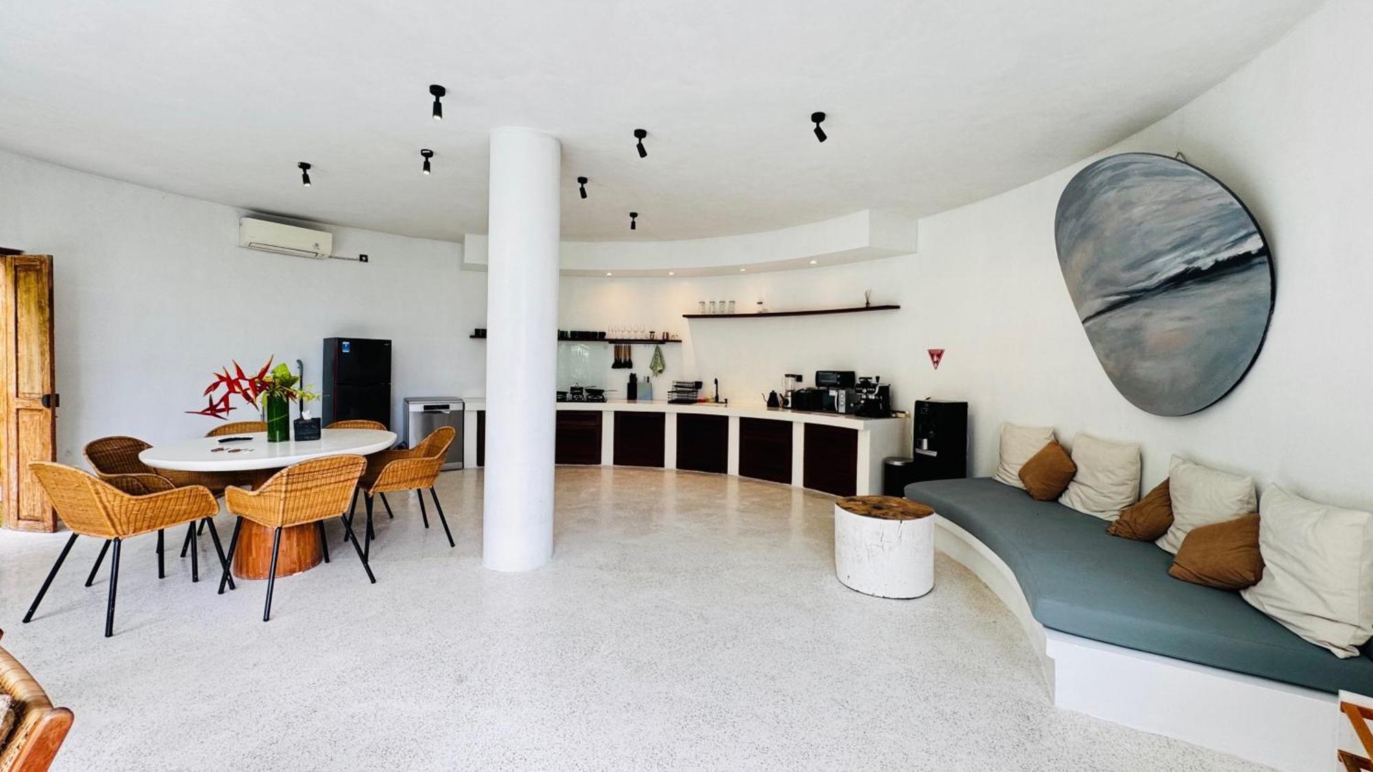 Hillstone Luxury Village Villa