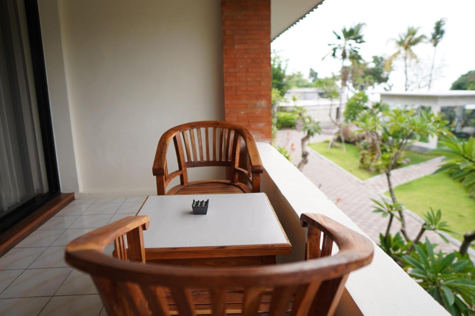 Haven Boutique 3* Lovina (Bali)