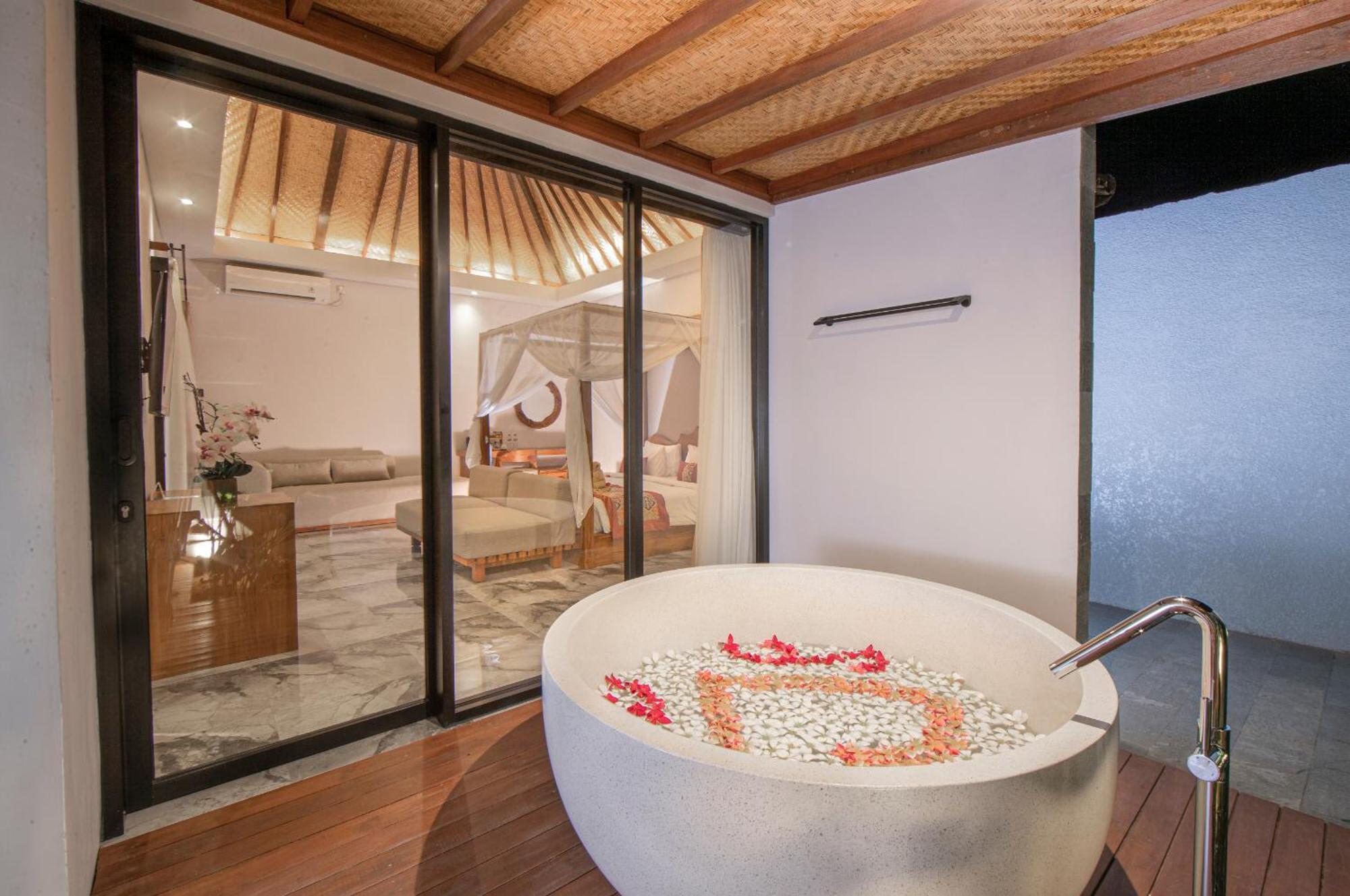 Haven Boutique Hotel Lovina (Bali)