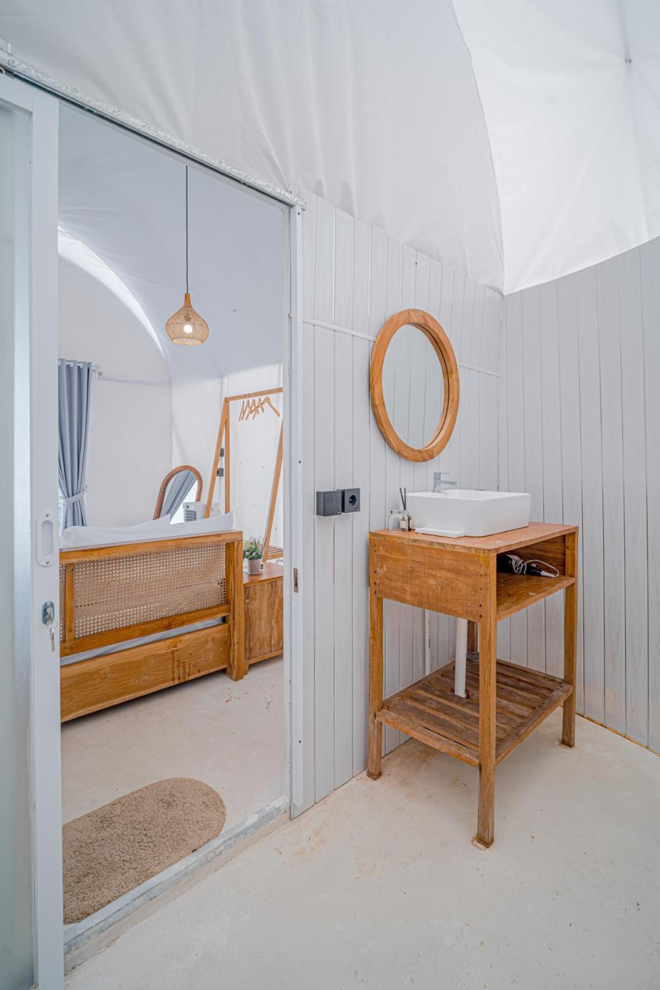 Onion Hill Glamping Managed By Manara Luxury tent *