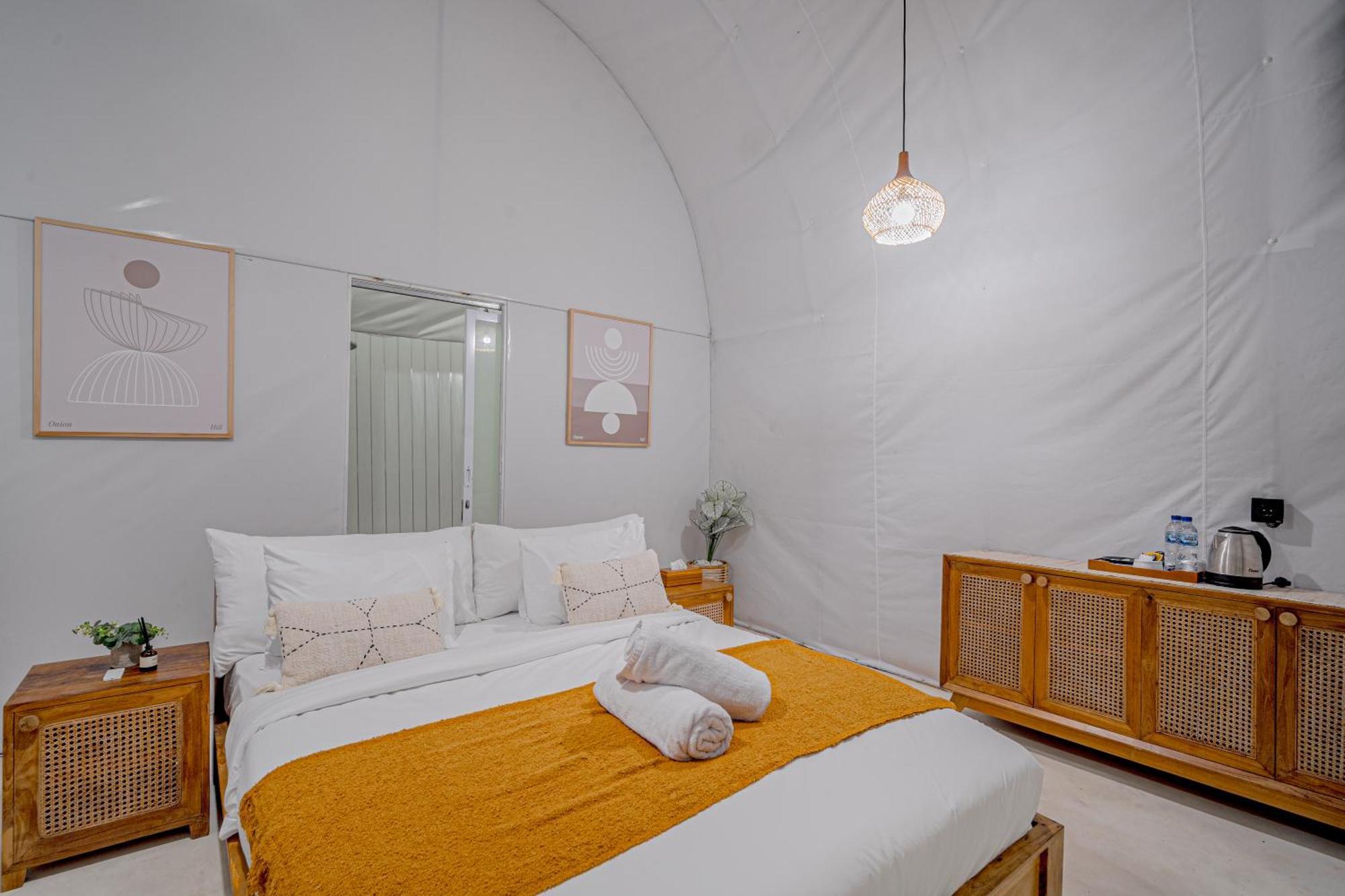 Luxury tent Onion Hill Glamping Managed By Manara *