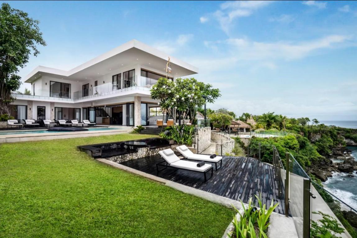 La Joya Balangan - Chse Certified Resor Jimbaran (Bali)