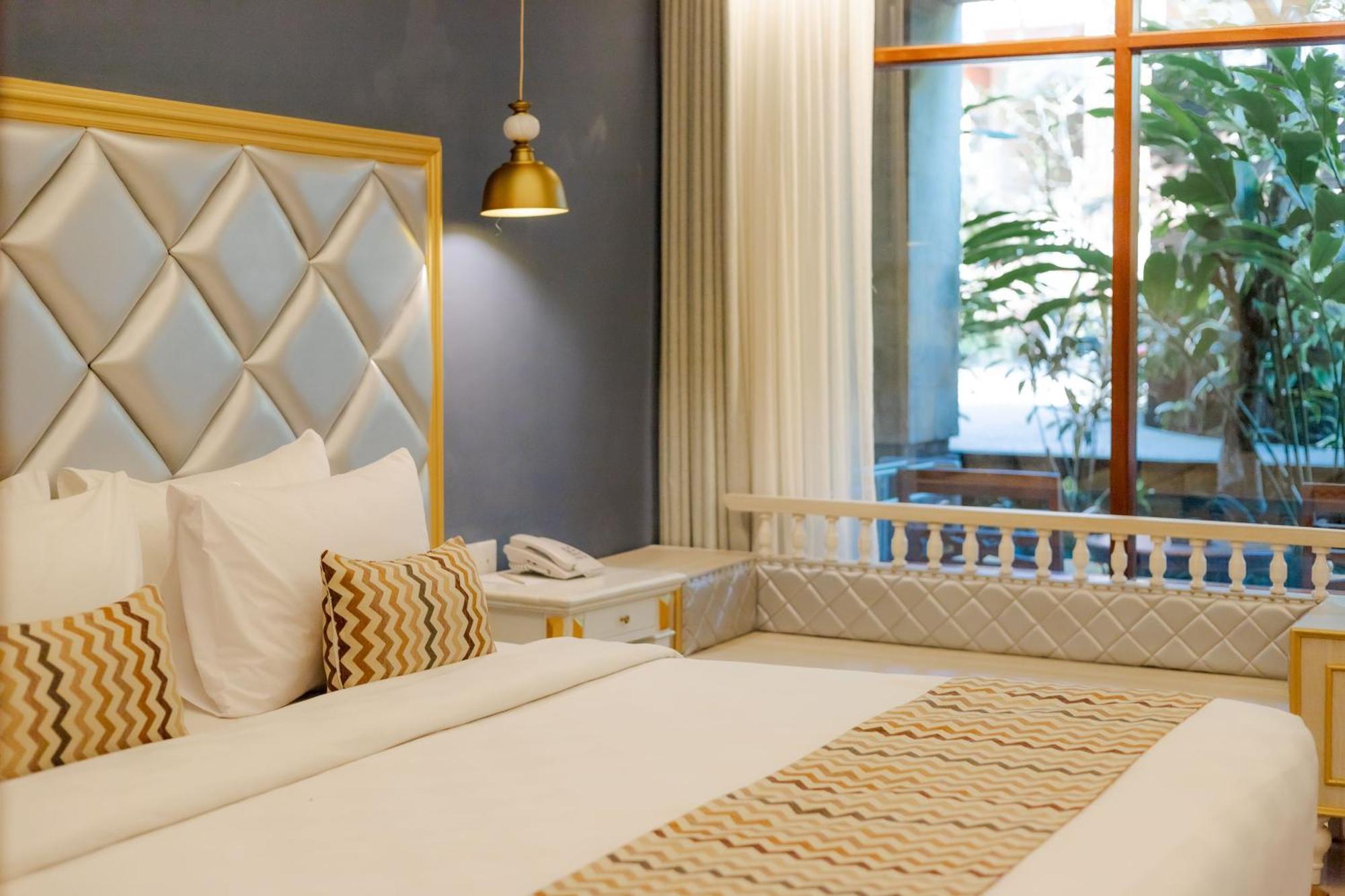 Hotel Fourteen Roses Boutique Hotel, Kuta