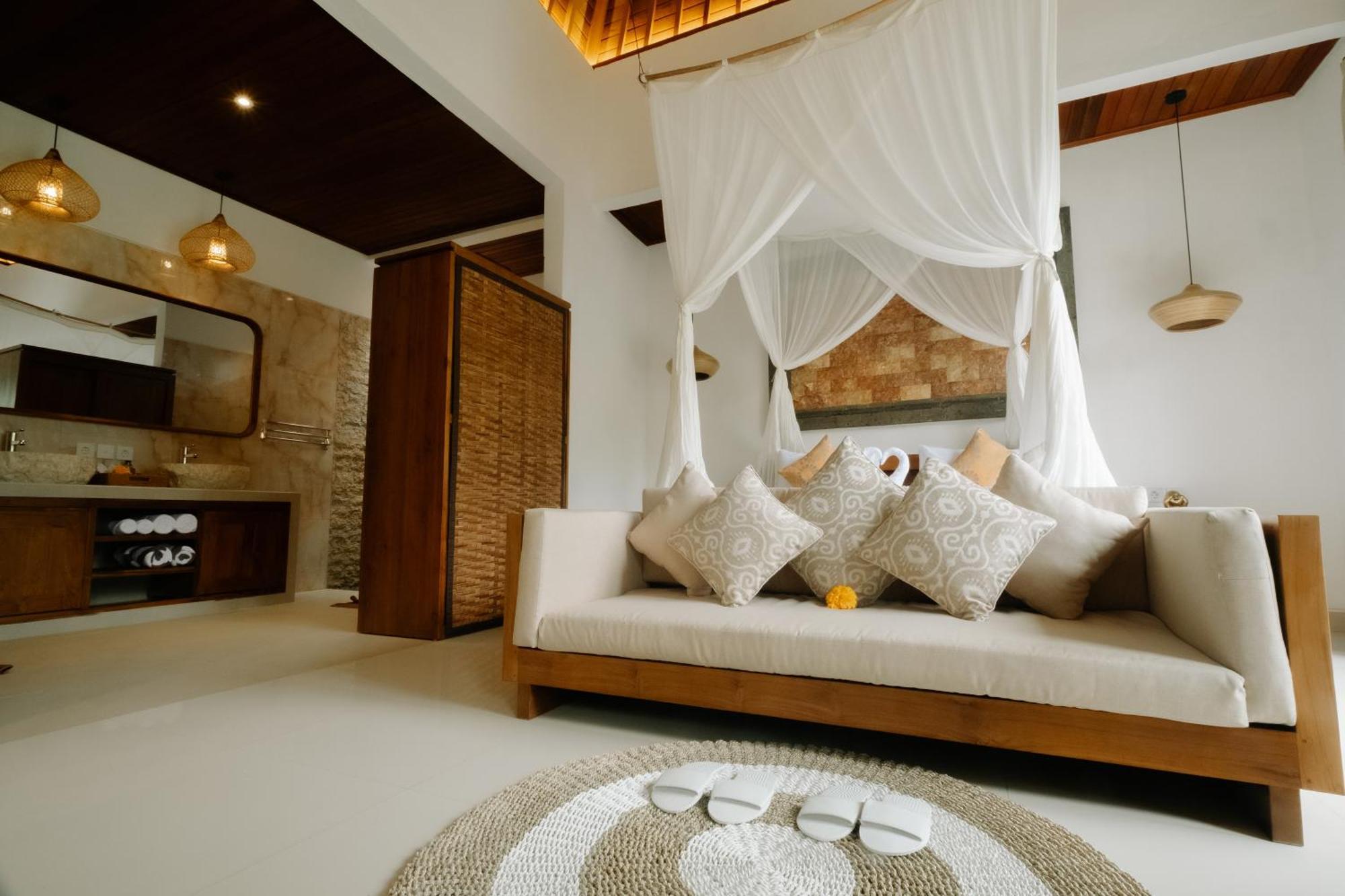 Villa Madhawa & Ubud (Bali)