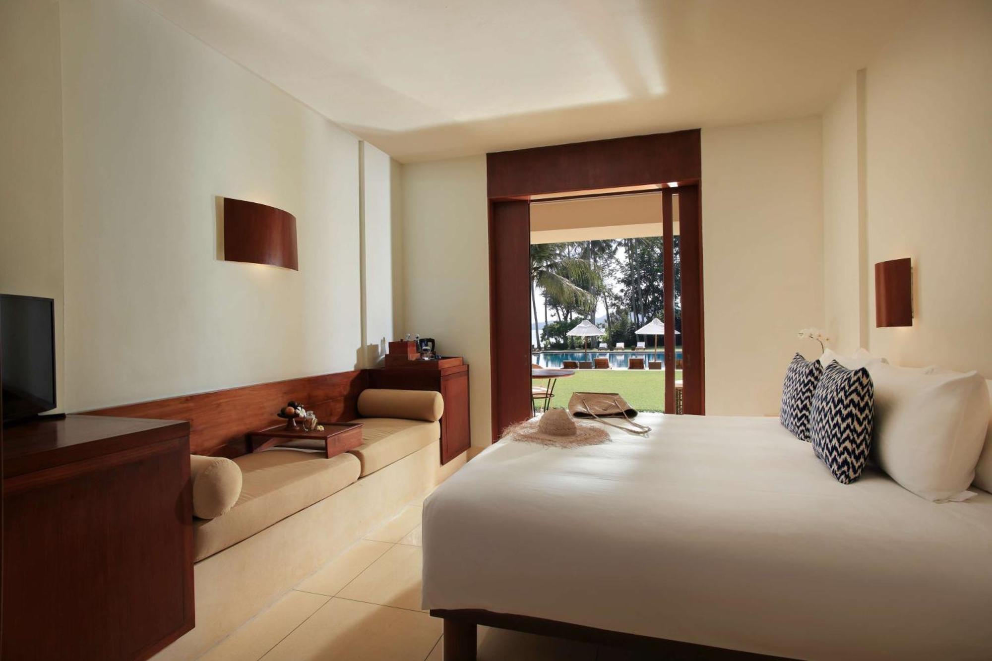 Alila Manggis