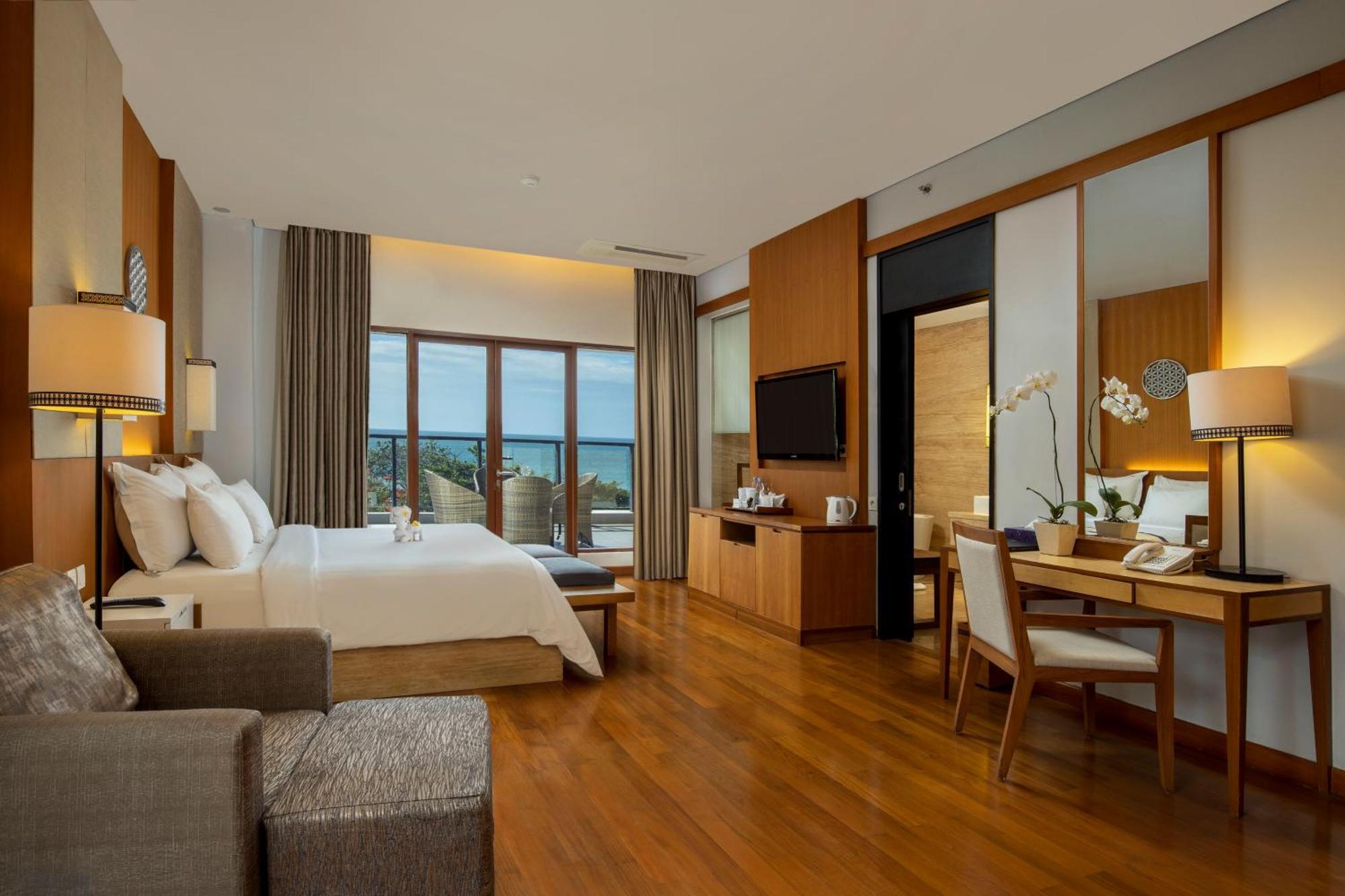 Grand Inna Kuta 4*