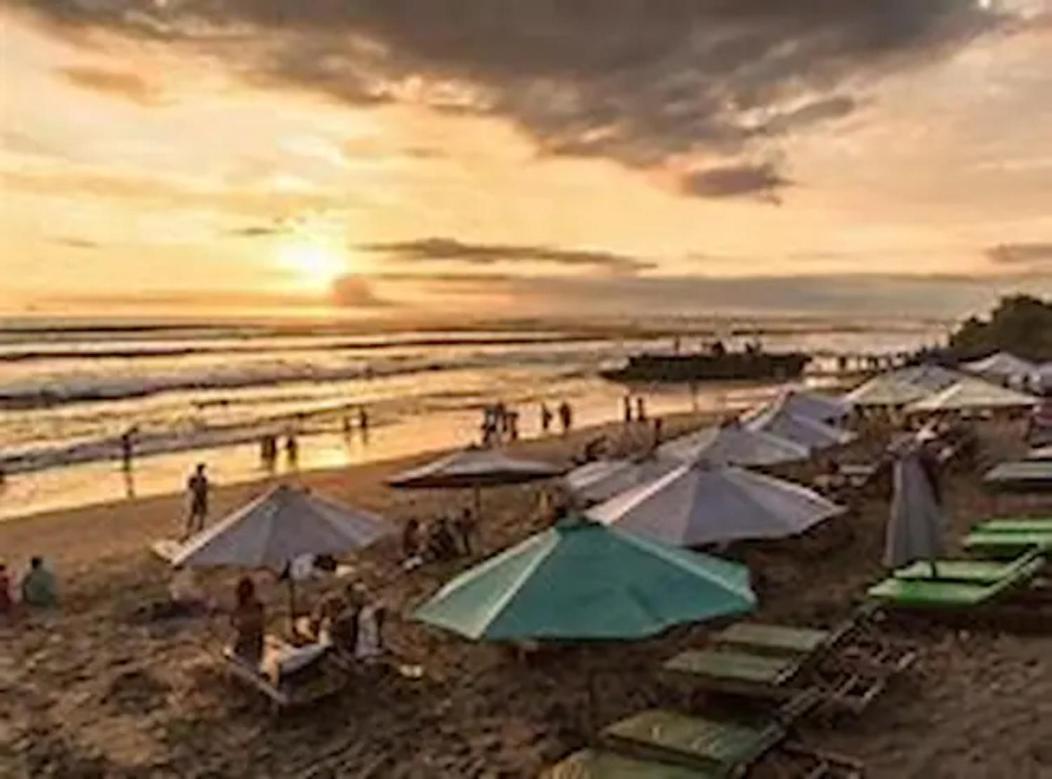 Promo! Private Vacation Villa, 2 Pools,4 Bedrooms,4 Bathrooms, Bali Seminyak (Bali)