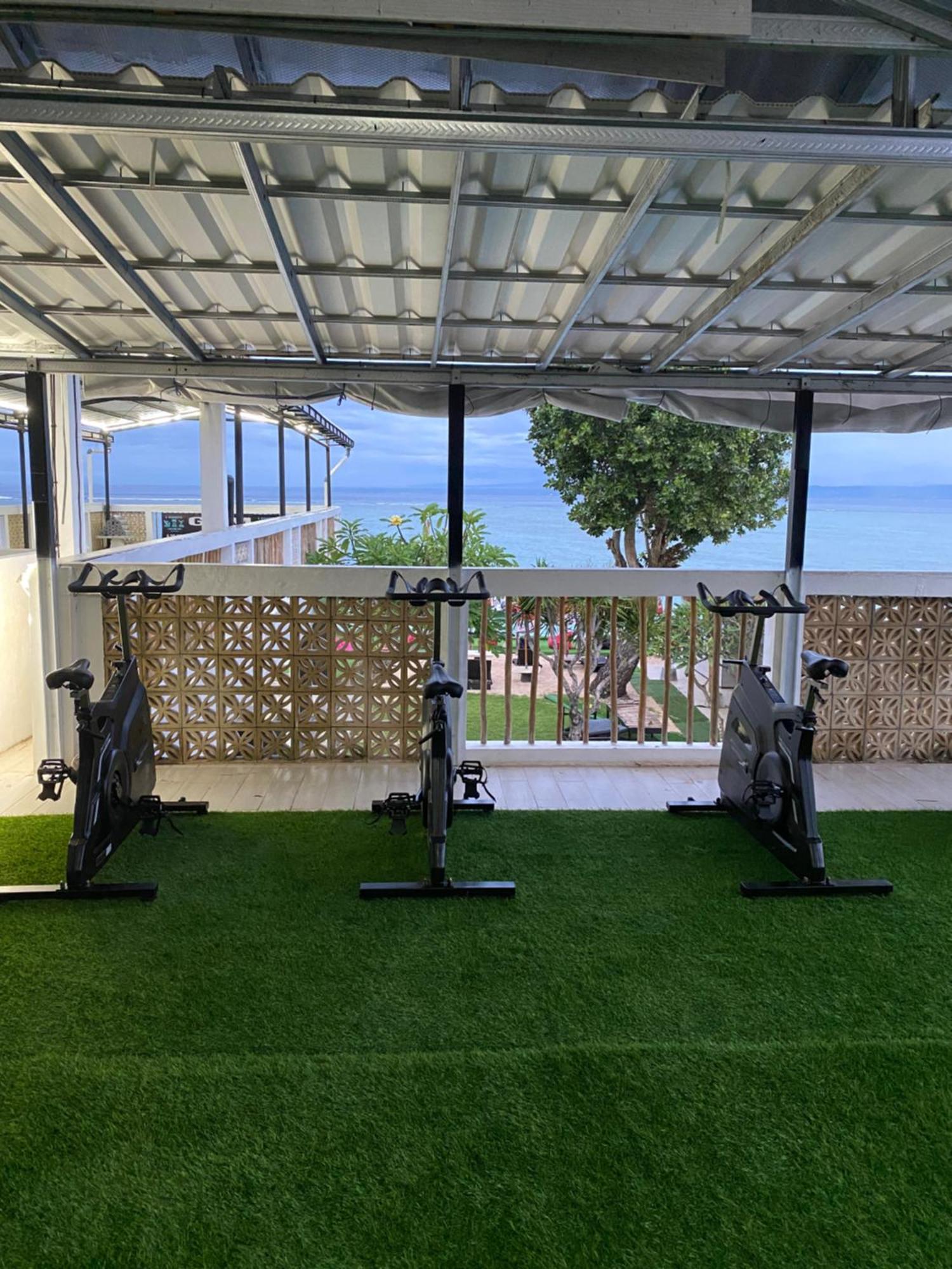 3 Monkeys Gym Recovery Centre Apartment