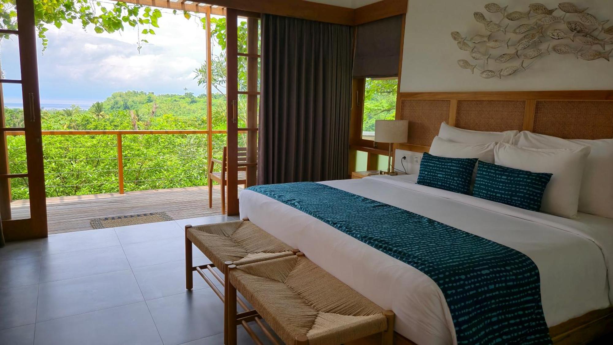 Deep Roots Dive & Yoga Resor 4*