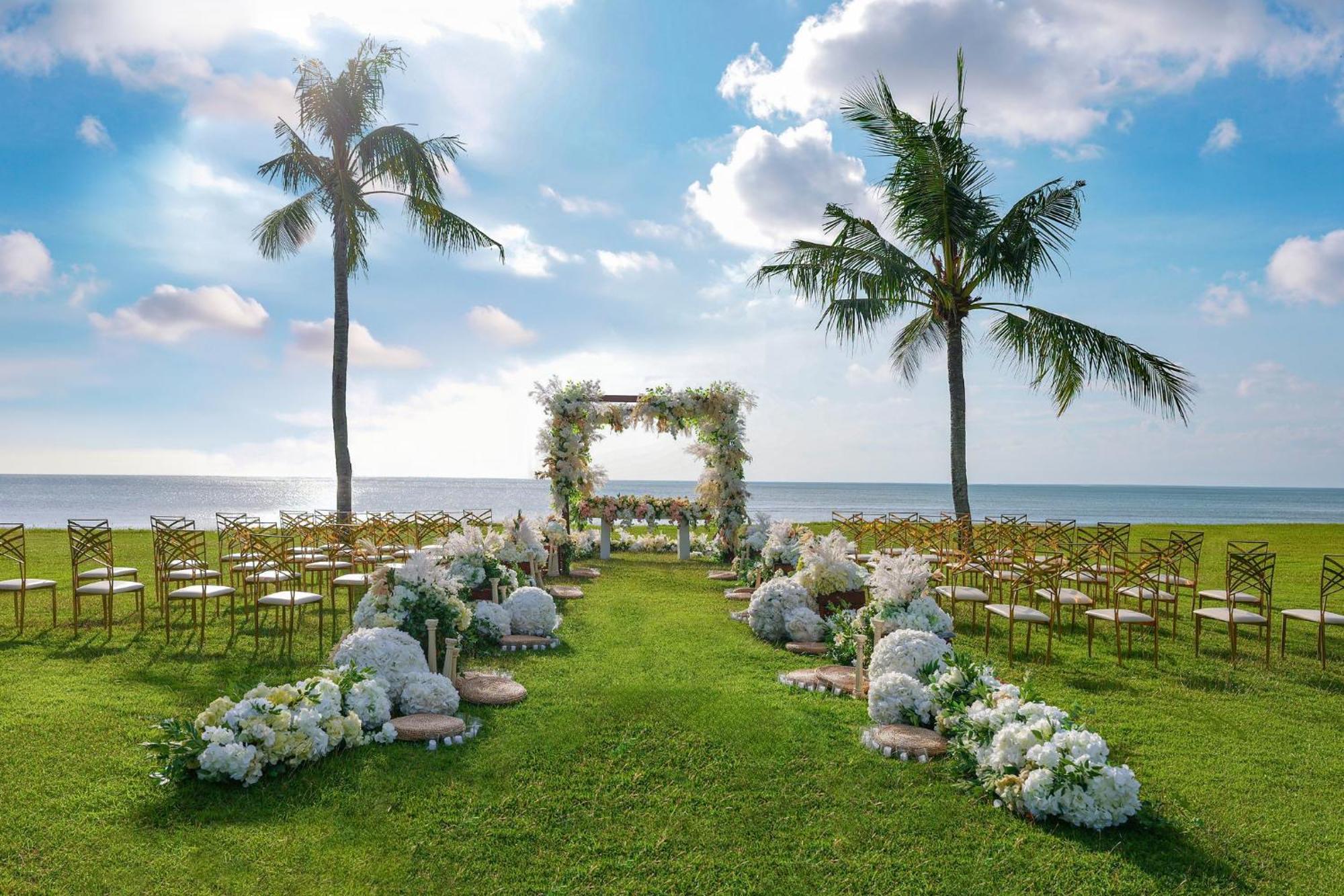 Intercontinental Bali By Ihg Jimbaran (Bali)