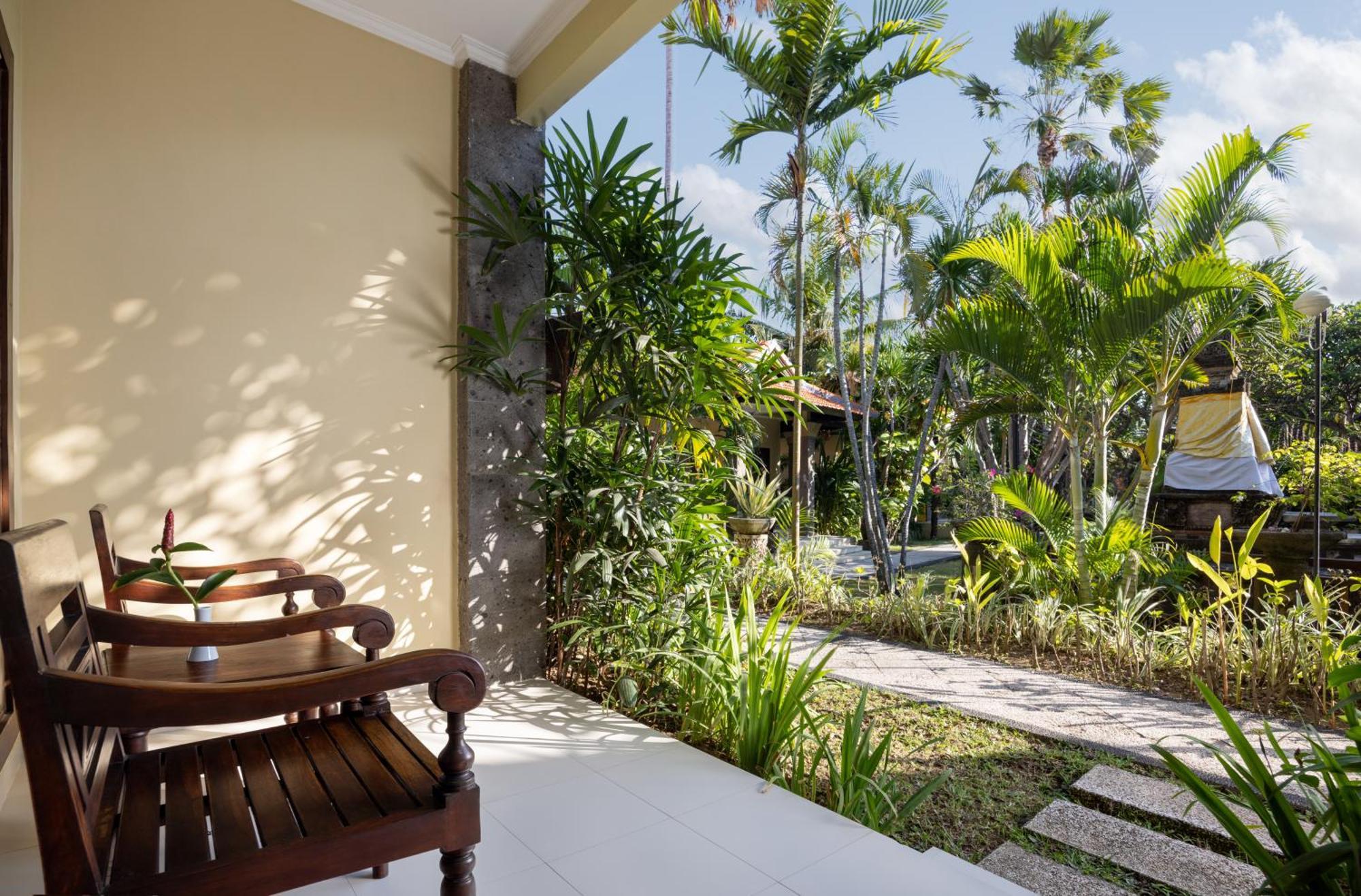 Hotel Adhi Jaya