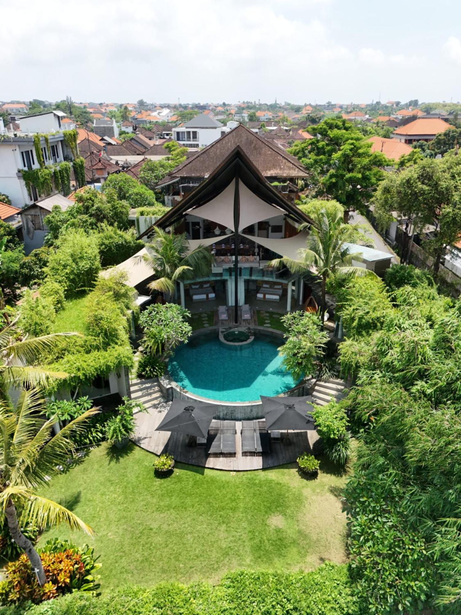 Toraja * Canggu (Bali)