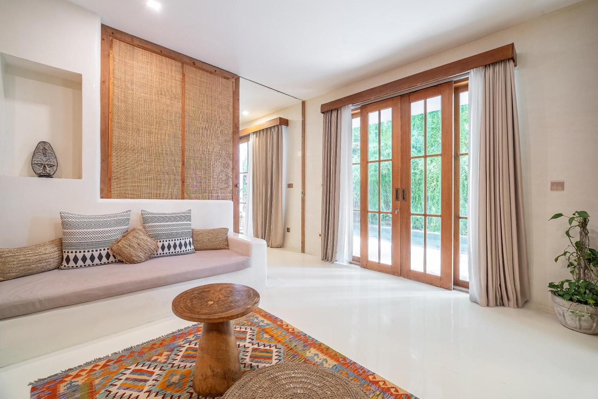 White Goose Boutique Hotel *