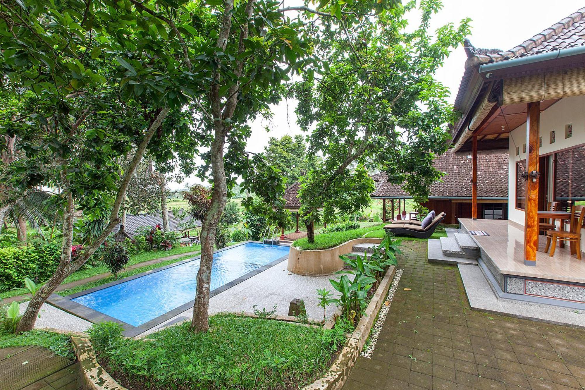 Hari Baik Hotel