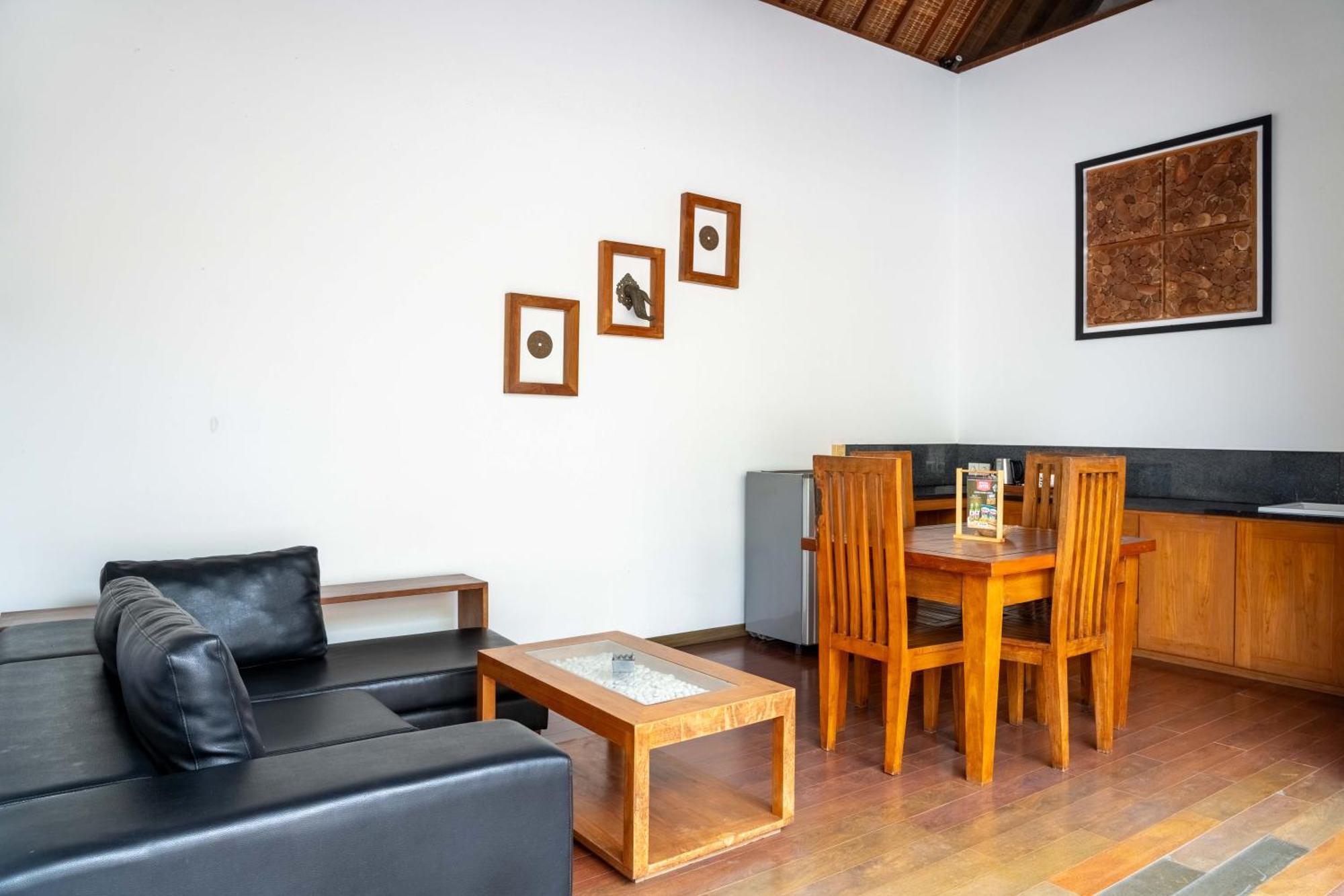 Villa Bali Nyuh Gading Kerobokan (Bali)