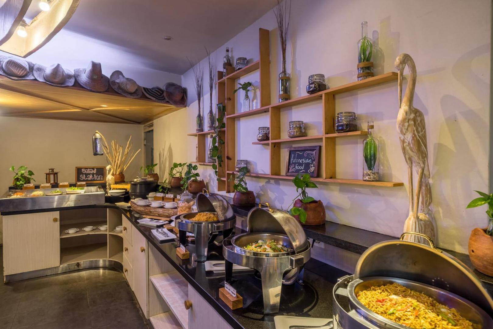 Bliss Surfer By Tritama Hospitality Hotel 4*