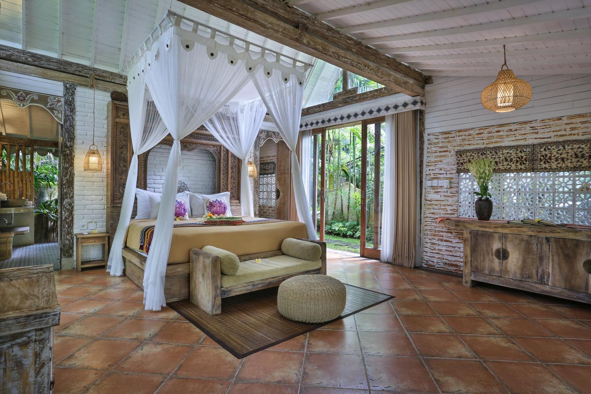 Hotel Pramana Giri Kusuma 4*